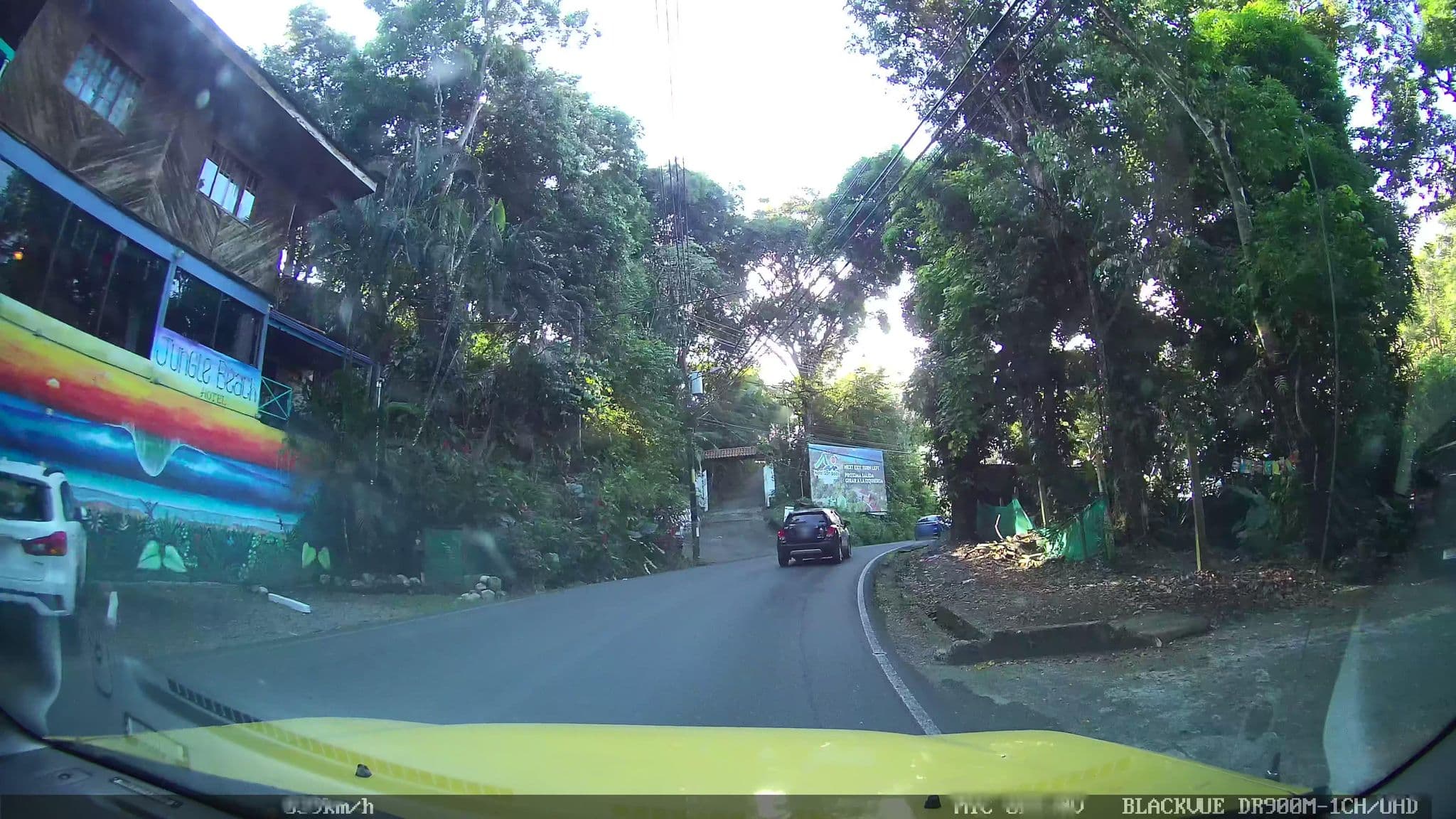 Street view near Jungle Beach, Quepos