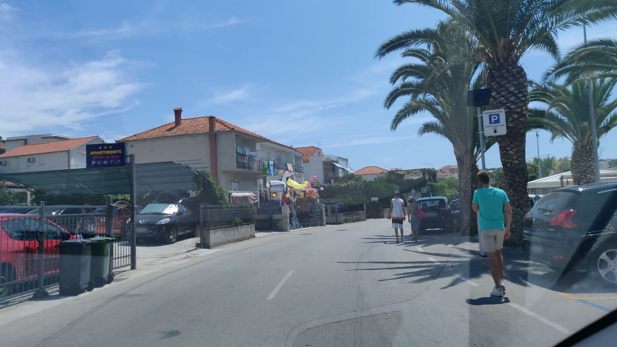 Street view near Apartmani Vrekic, Okrug Gornji — © stefanb (CC BY-SA · Mapillary)