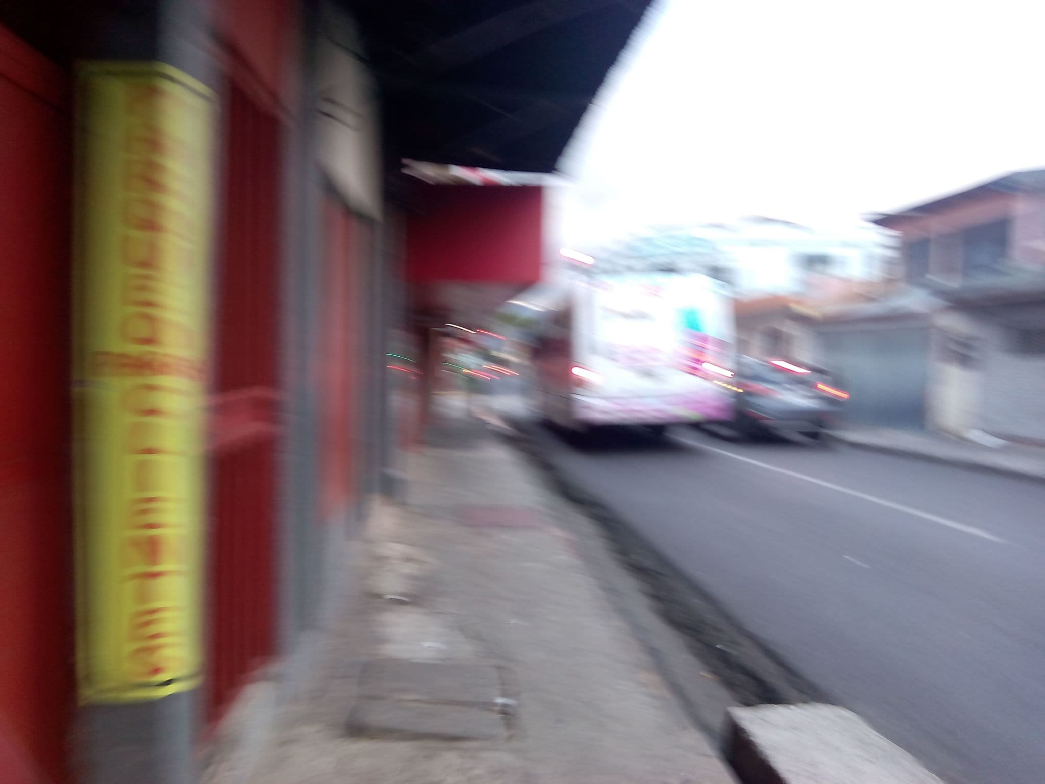 Street view near Hotel Solo Bueno, San José