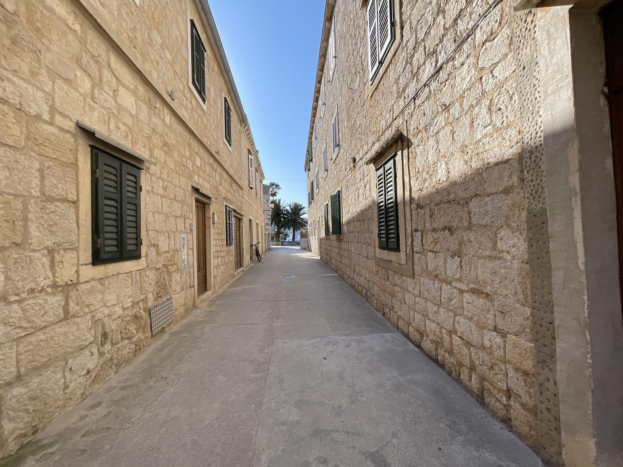 Street view near Apartments by the sea Vis - 8885, Vis — © filipb (CC BY-SA · Mapillary)