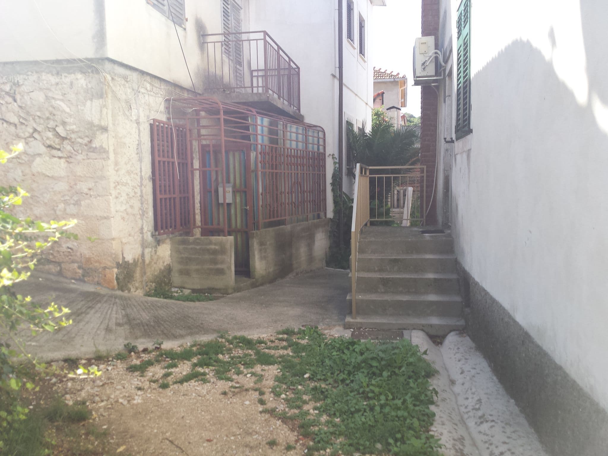 Street view near Glavas, Primošten — © janjko (CC BY-SA · Mapillary)