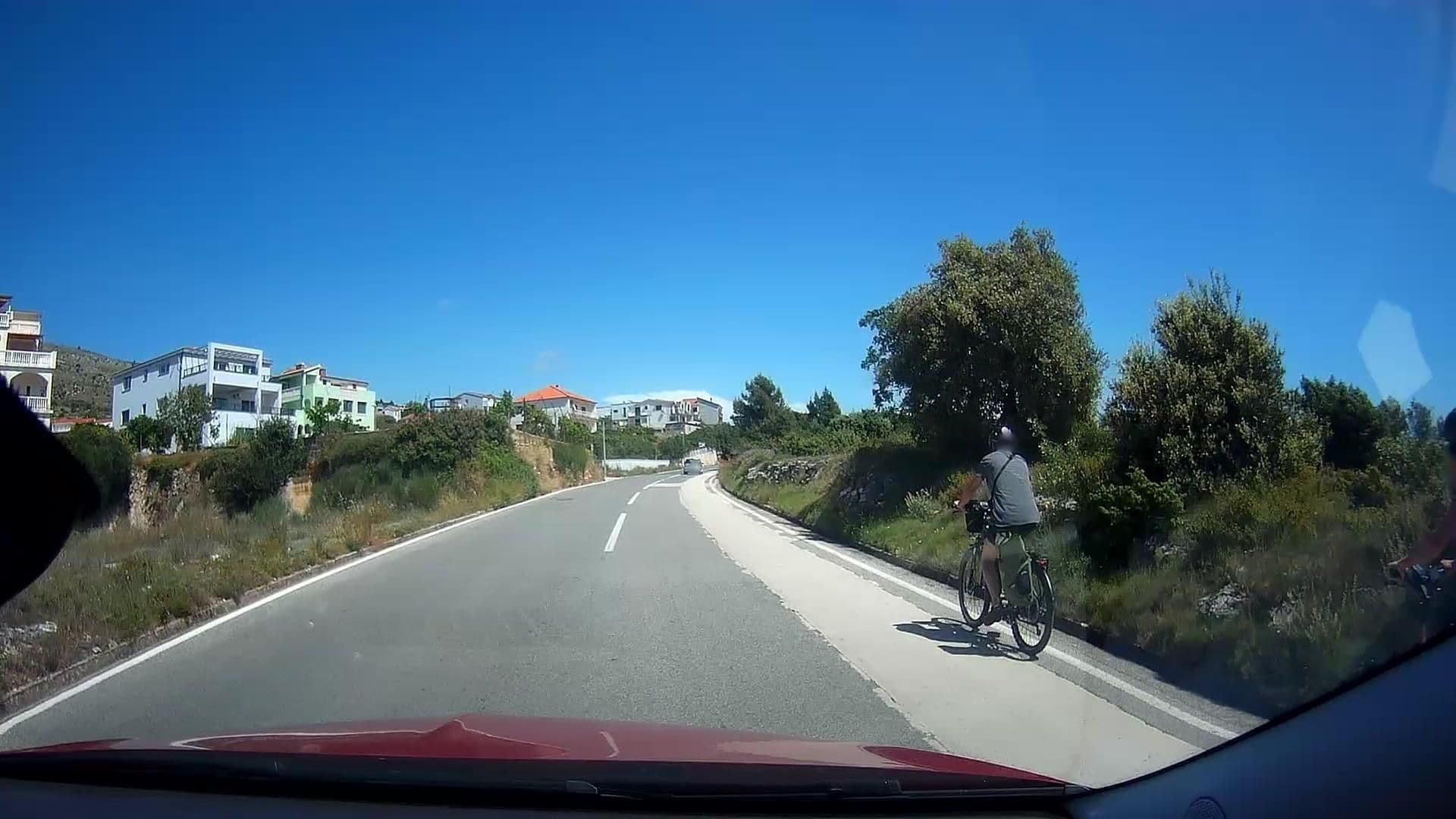 Street view near Apartments Barisic, Seget Vranjica — © micmin1972 (CC BY-SA · Mapillary)