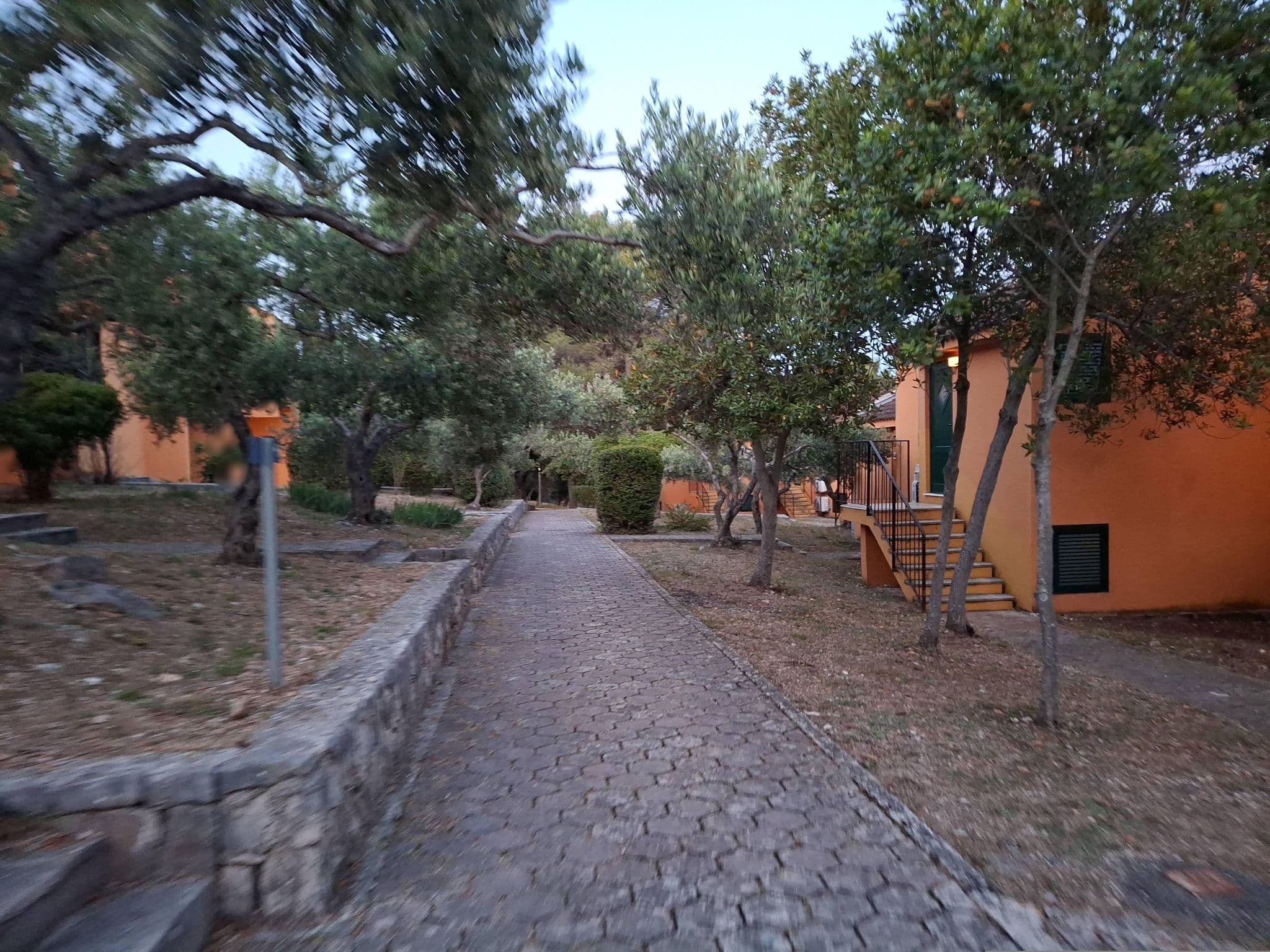 Street view near Apartmani Medena, Seget Vranjica — © Dominik1 (CC BY-SA · Mapillary)