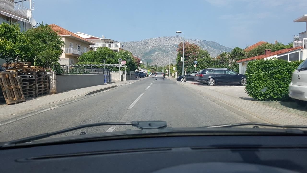 Street view near Apartments Cale, Orebić — © mik007 (CC BY-SA · Mapillary)