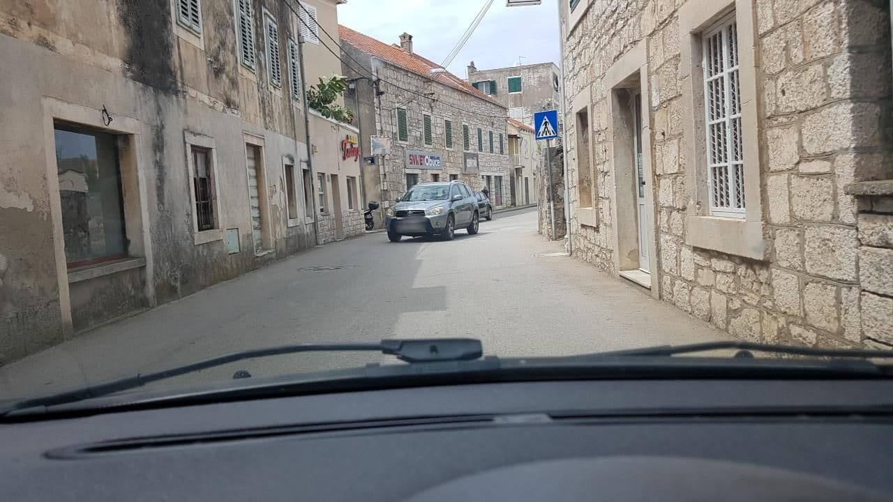 Street view near Apartments Park, Vela Luka — © mik007 (CC BY-SA · Mapillary)