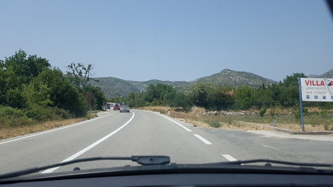 Street view near Villa Ane, Zaton — © mik007 (CC BY-SA · Mapillary)
