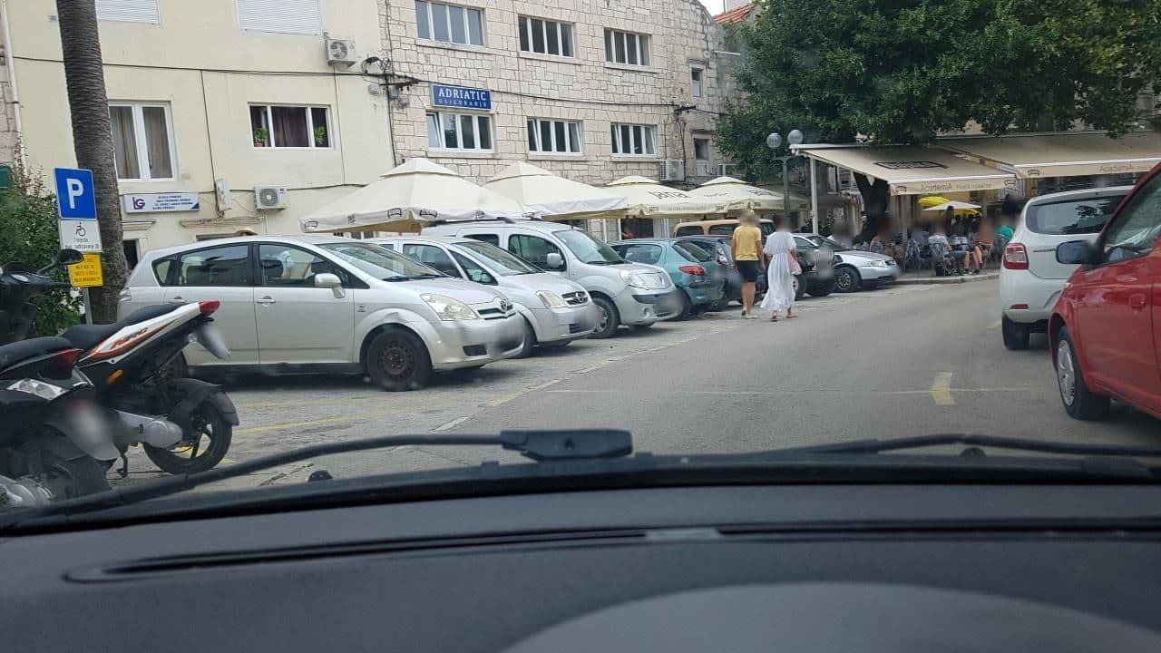 Street view near Royal Apartments, Korčula — © mik007 (CC BY-SA · Mapillary)
