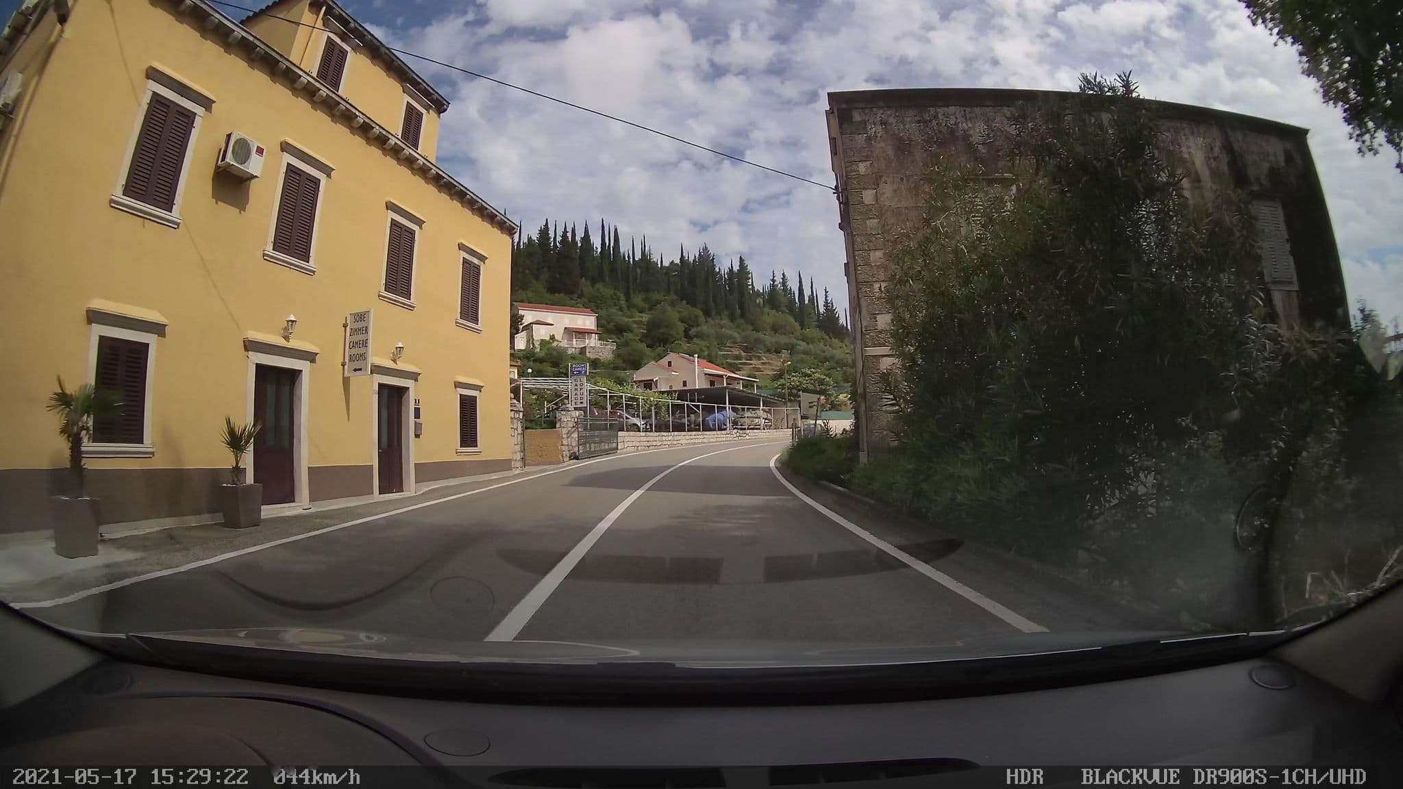 Street view near Rooms Mozara, Zaton — © brackone (CC BY-SA · Mapillary)