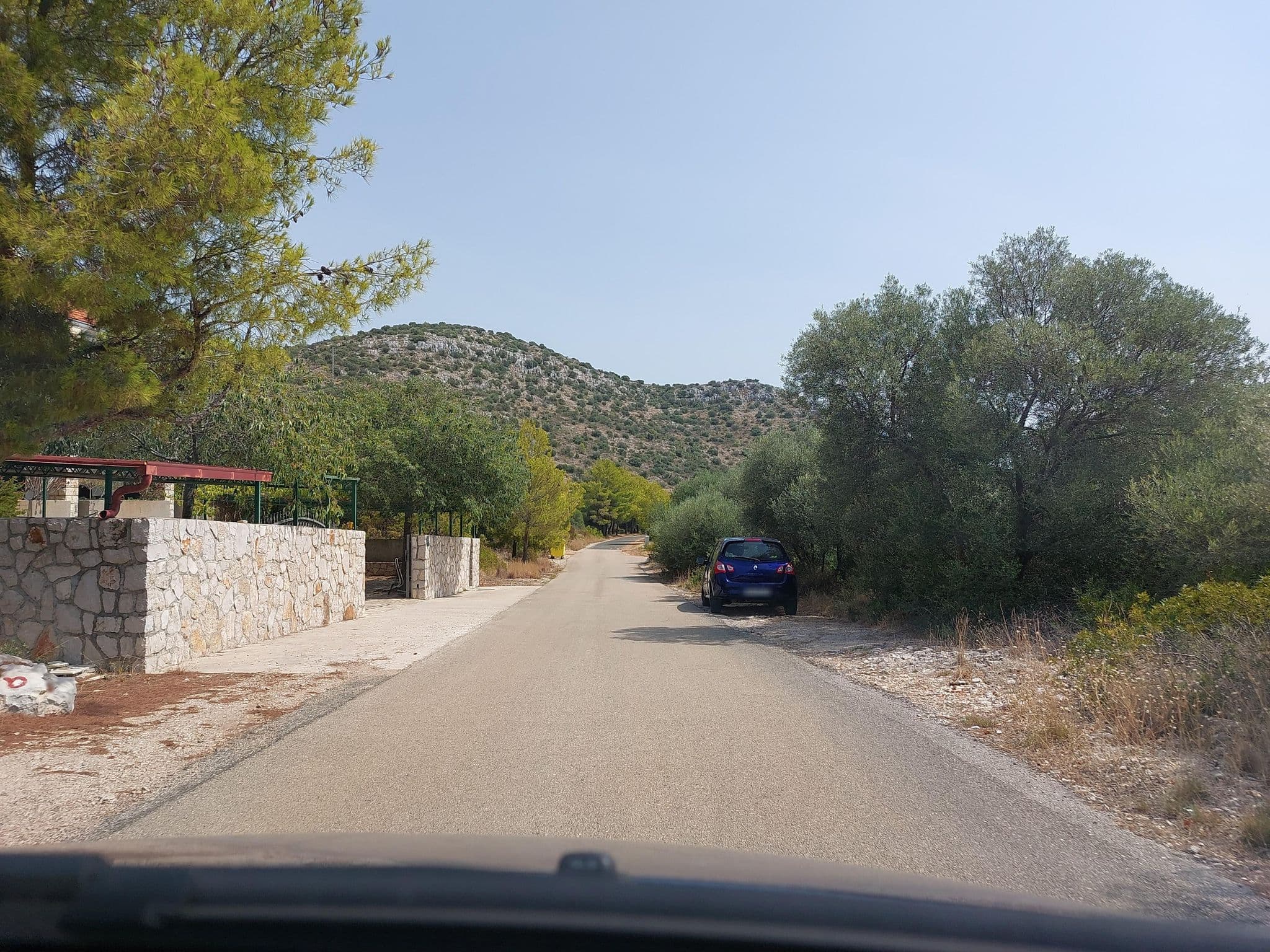 Street view near Apartments Silvana, Blato — © Brainus (CC BY-SA · Mapillary)