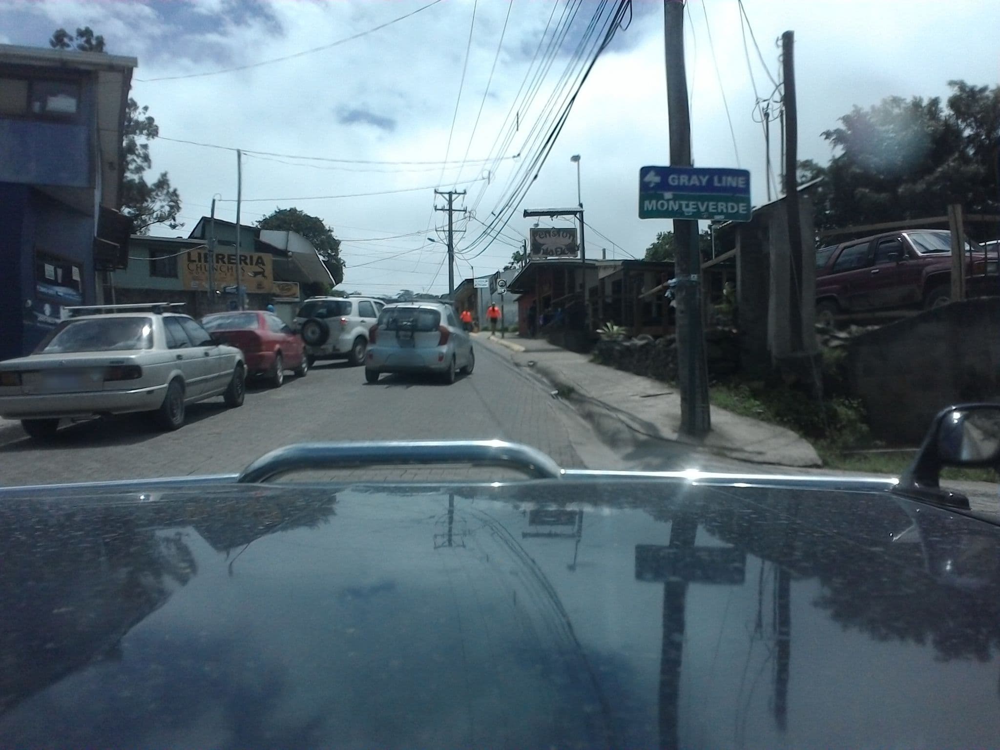 Street view near Pensión Colibrí, Juntas — © fphg (CC BY-SA · Mapillary)