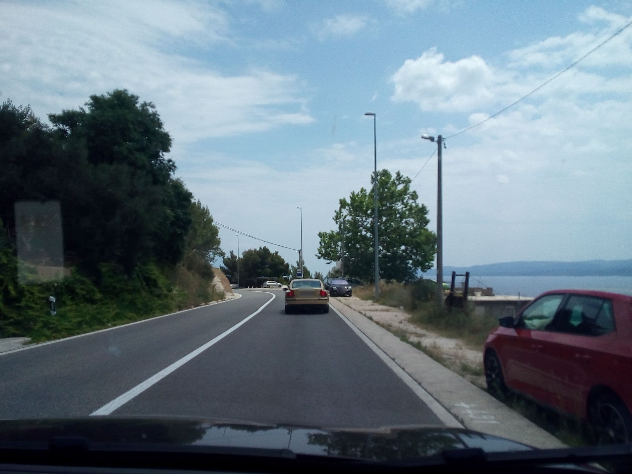 Street view near Apartment Plein Soleil, Omiš — © karthoo (CC BY-SA · Mapillary)