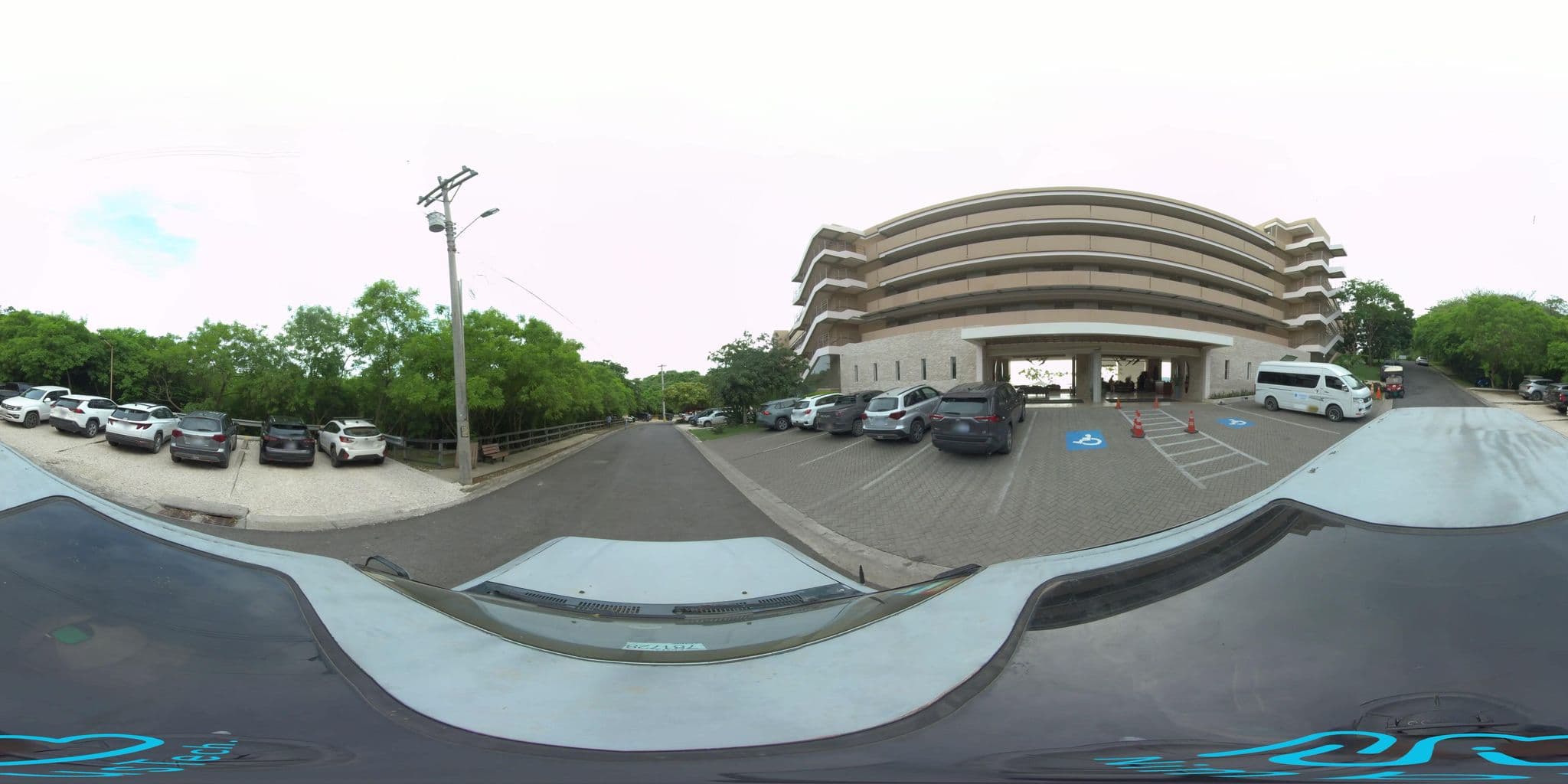 Street view near Hotel Esplendor, Tamarindo