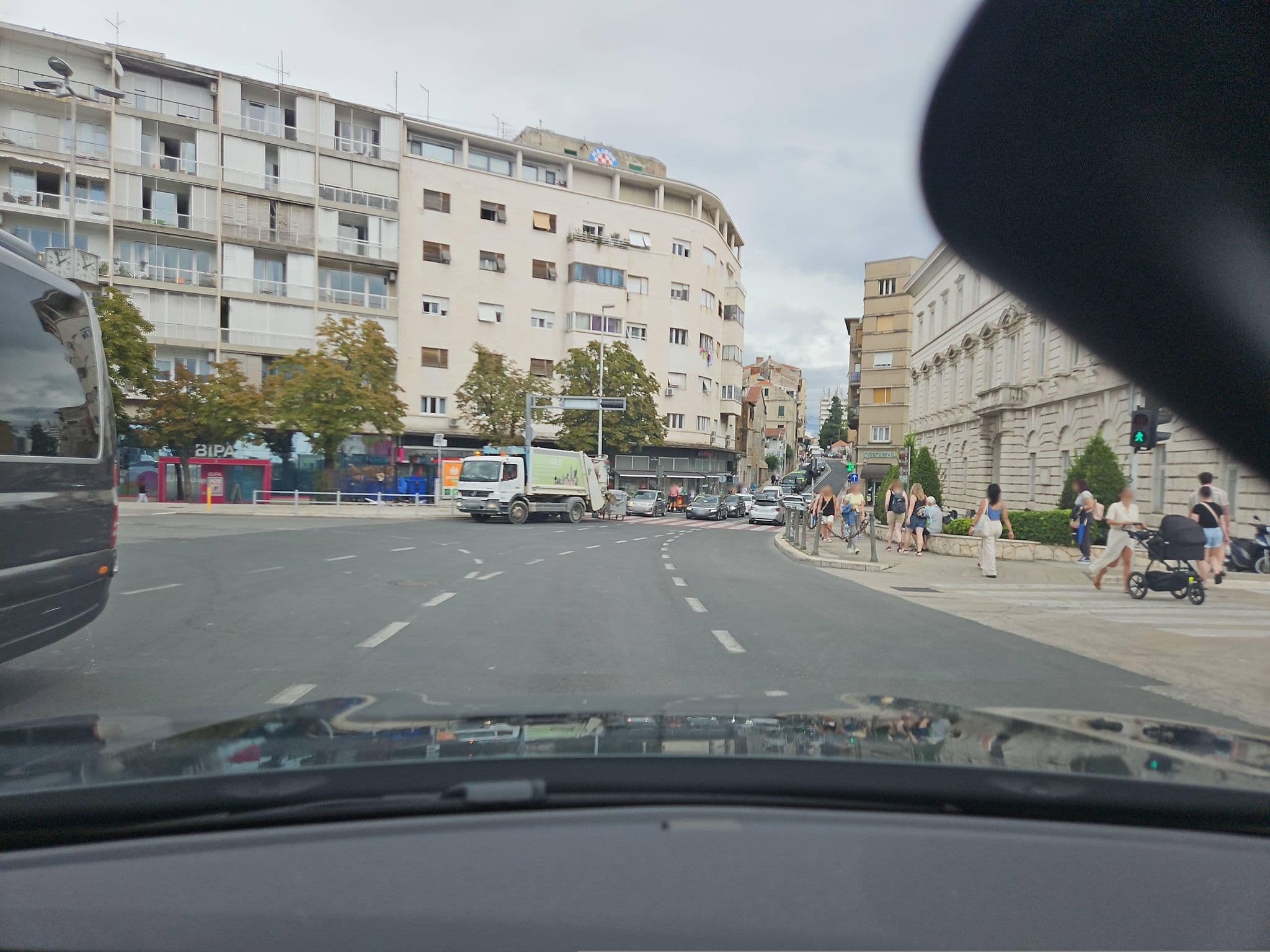 Street view near Ultra Europe apartments - sharing with host, Split — © toho (CC BY-SA · Mapillary)