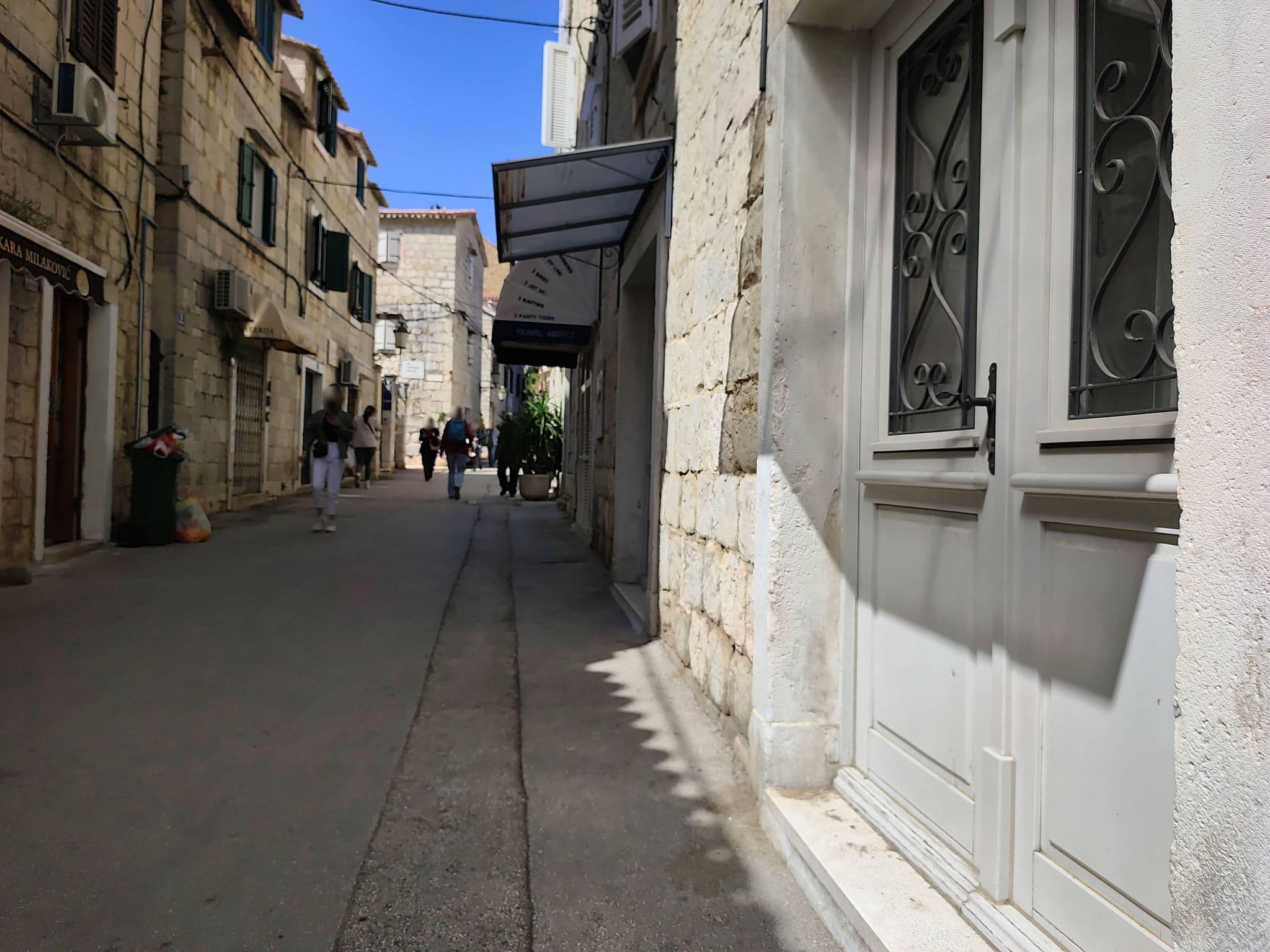 Street view near Hostel Split Garden, Split — © Duro (CC BY-SA · Mapillary)