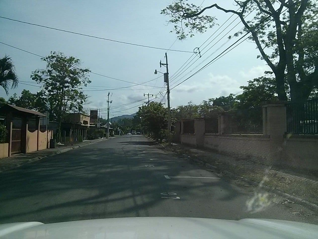 Street view near El Jardín, Jacó