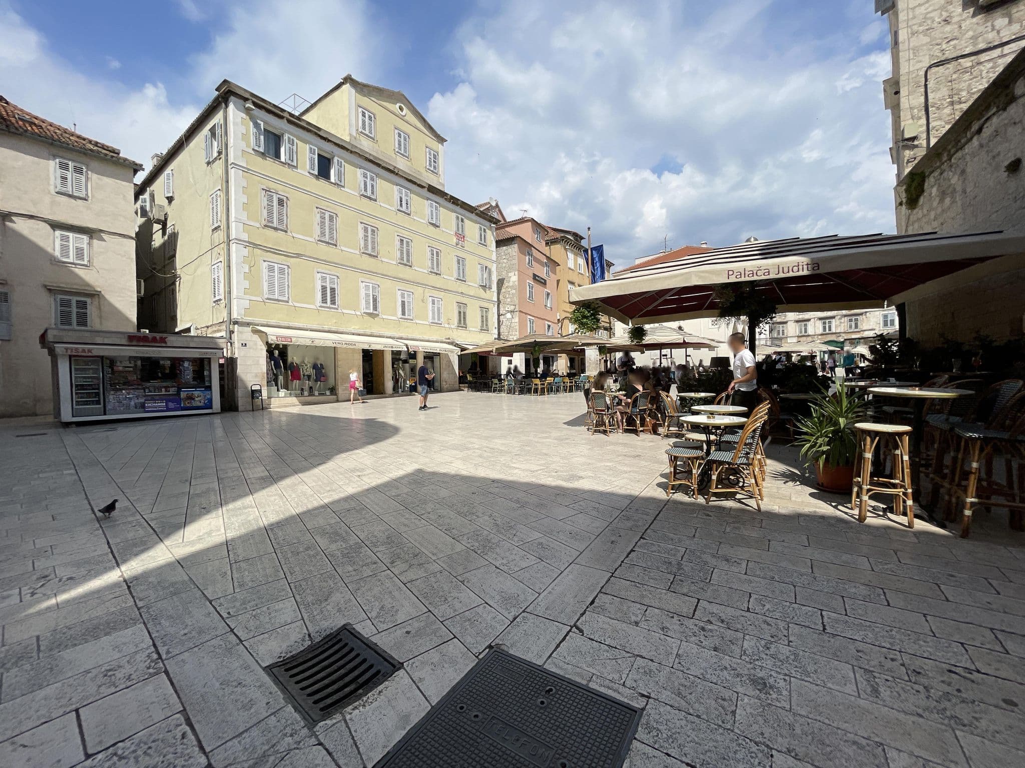 Street view near Guesthouse Kokola, Split — © filipb (CC BY-SA · Mapillary)