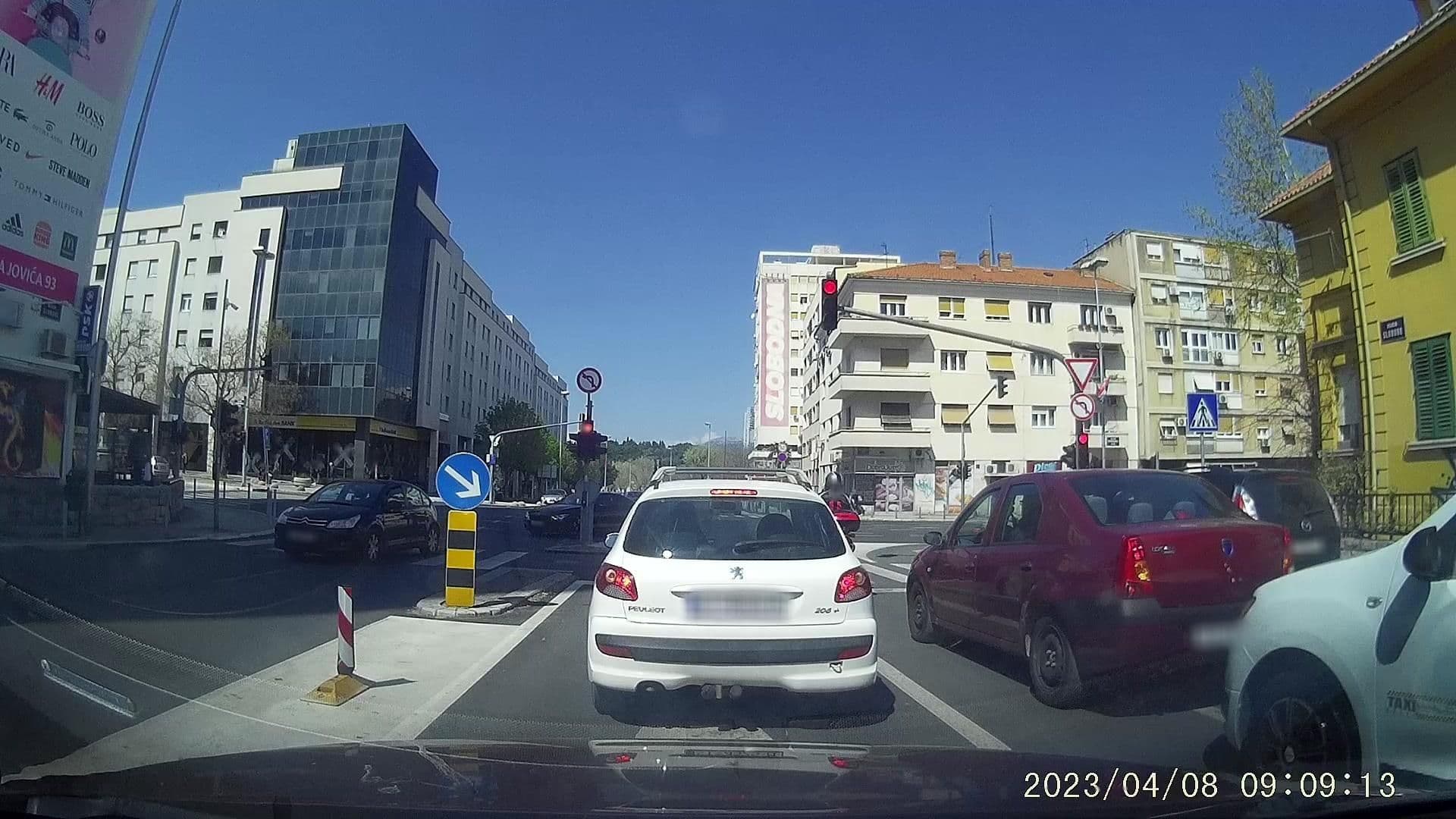 Street view near Studio Apartment Kala, Split — © dasza (CC BY-SA · Mapillary)