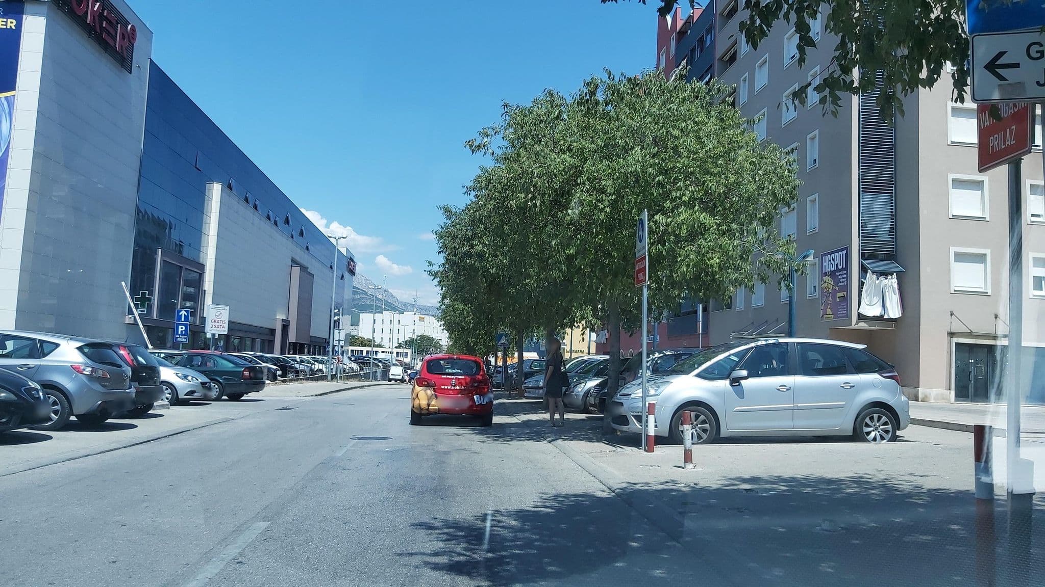 Street view near Zvijezda Mora Apartment, Split — © osmapper (CC BY-SA · Mapillary)