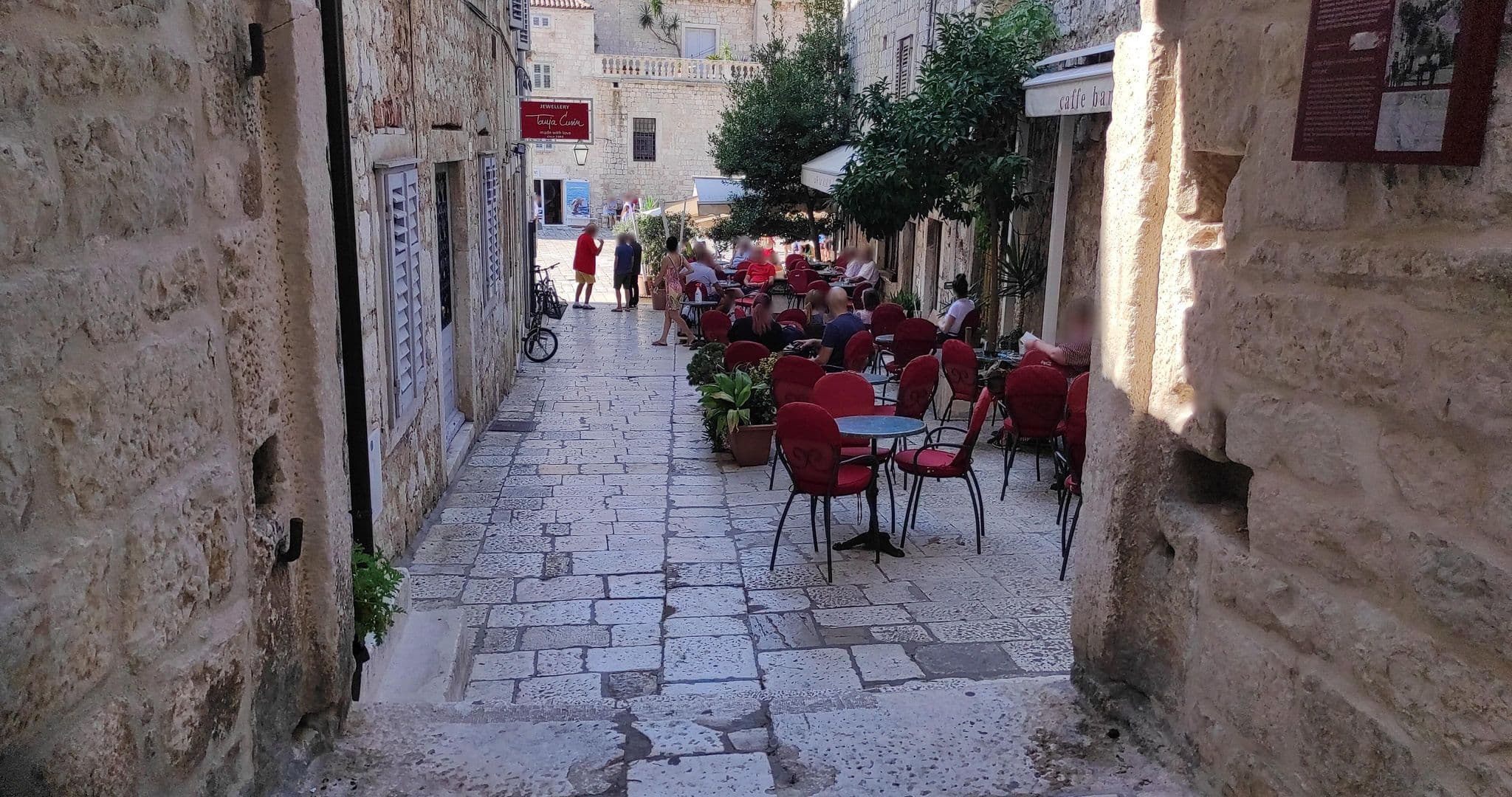 Street view near Edi apartments, Hvar — © slashme (CC BY-SA · Mapillary)