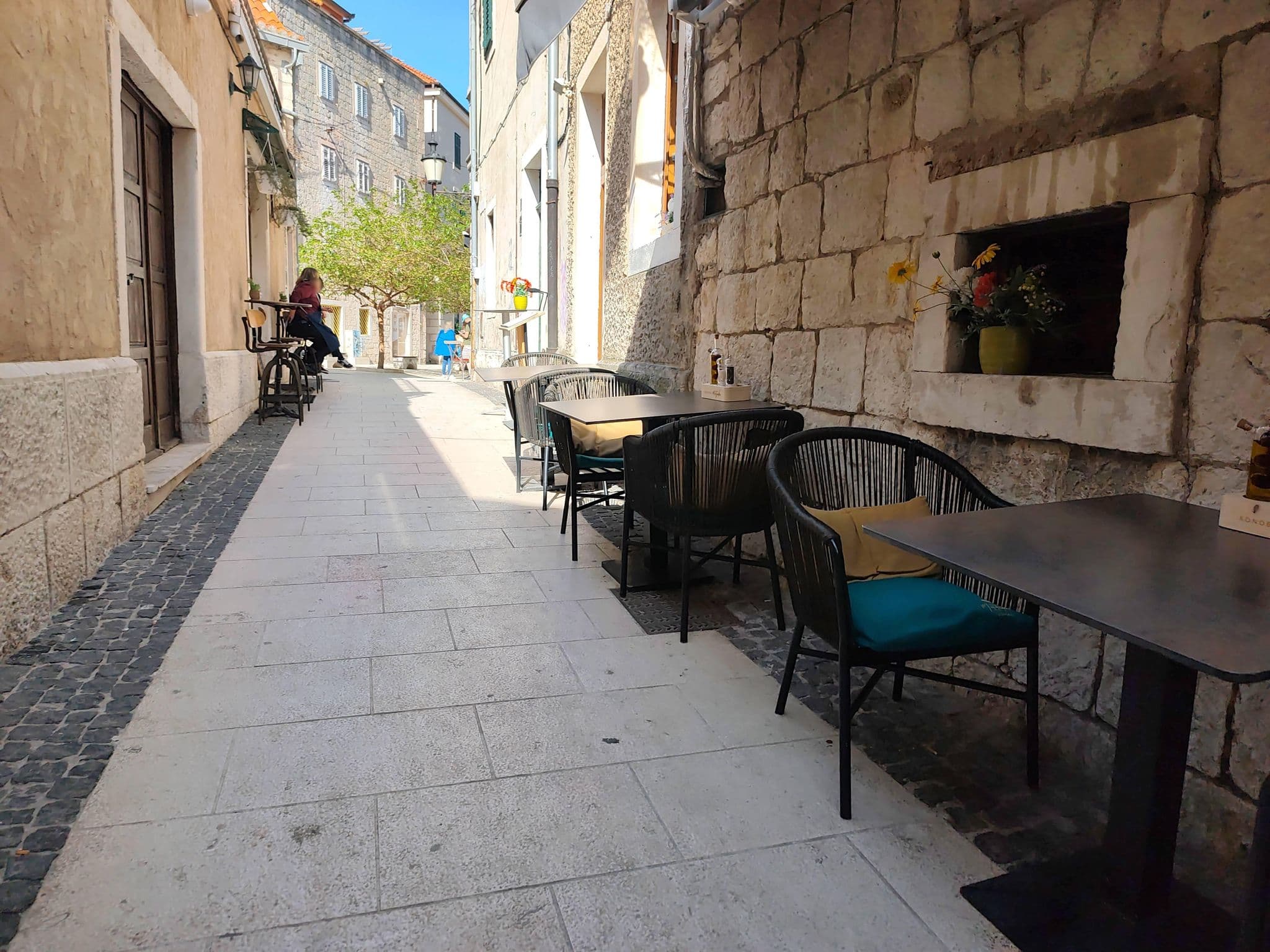 Street view near Apartment Jery, Split — © Duro (CC BY-SA · Mapillary)