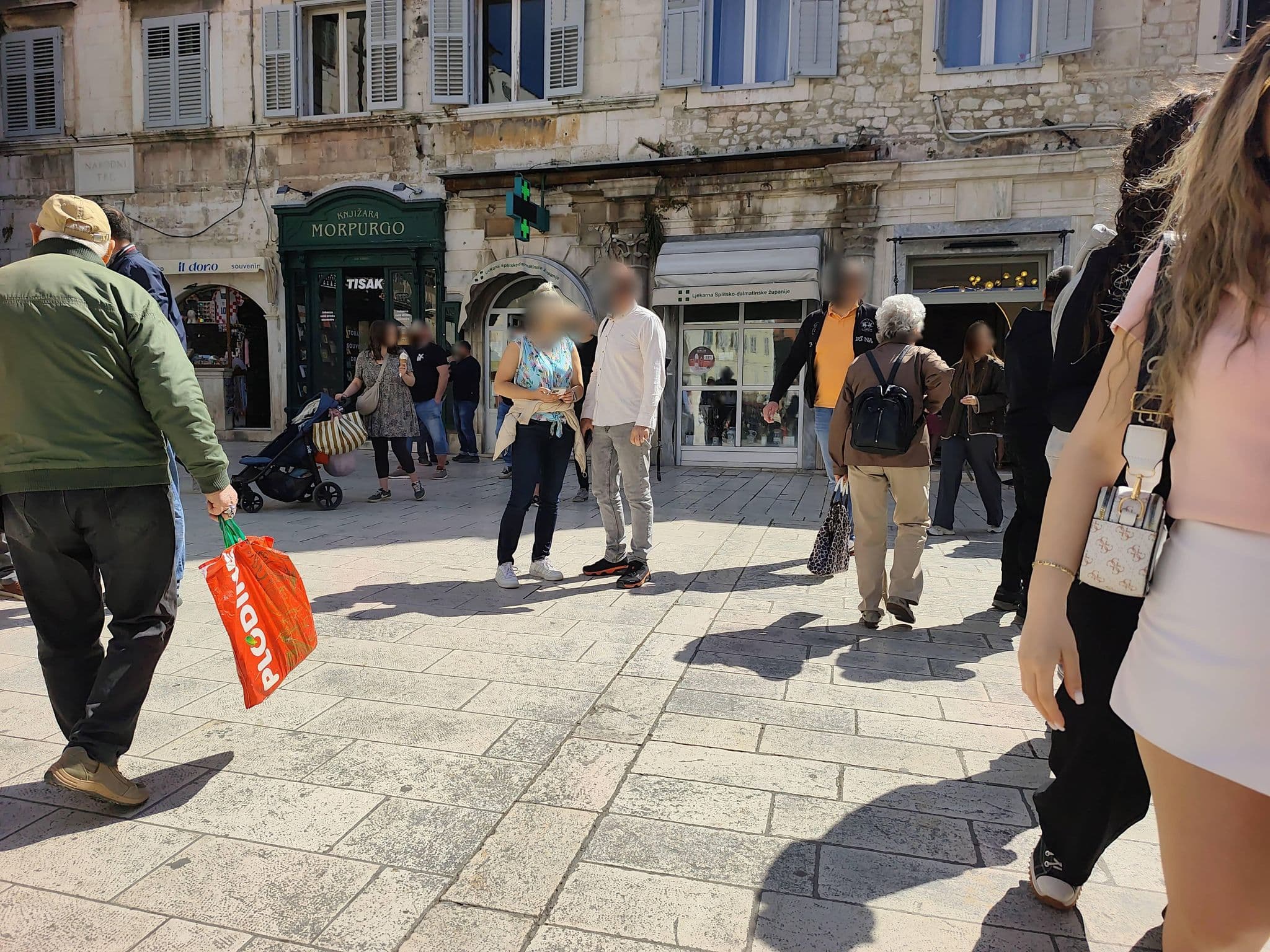 Street view near Apartment Nocturno, Split — © Duro (CC BY-SA · Mapillary)