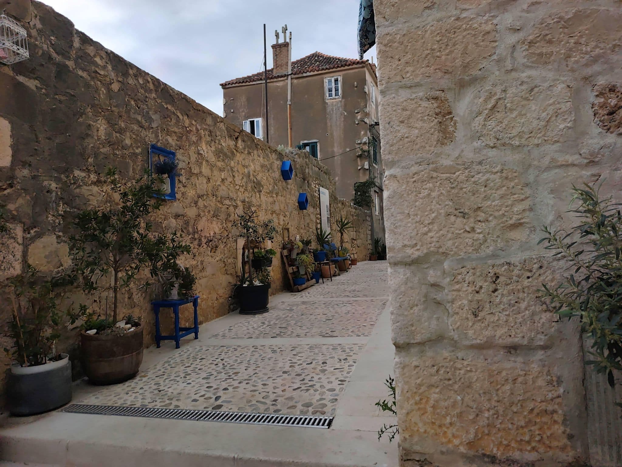 Street view near Apartments San Marco, Makarska — © Duro (CC BY-SA · Mapillary)