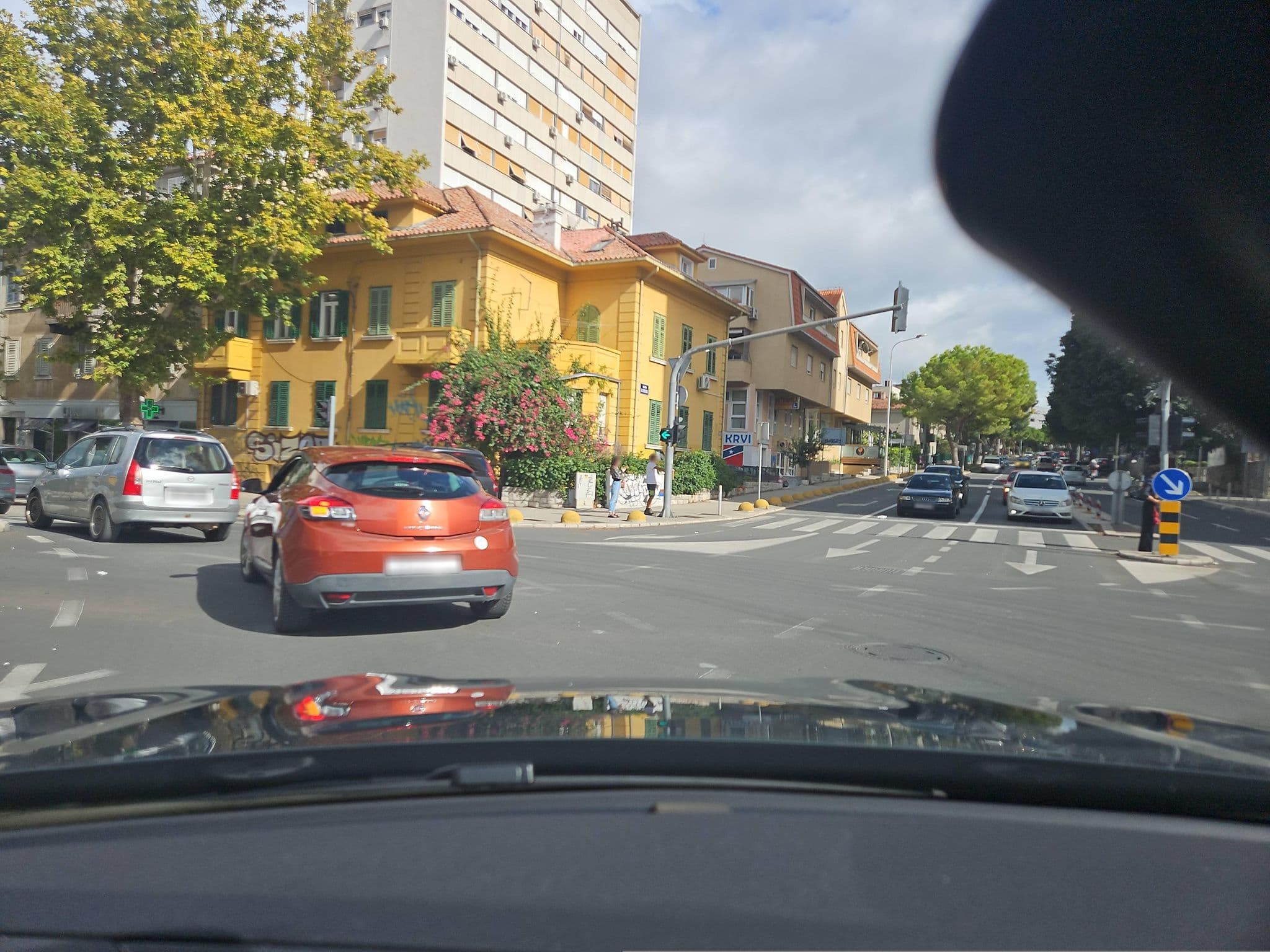 Street view near Apartment Ketty, Split — © toho (CC BY-SA · Mapillary)