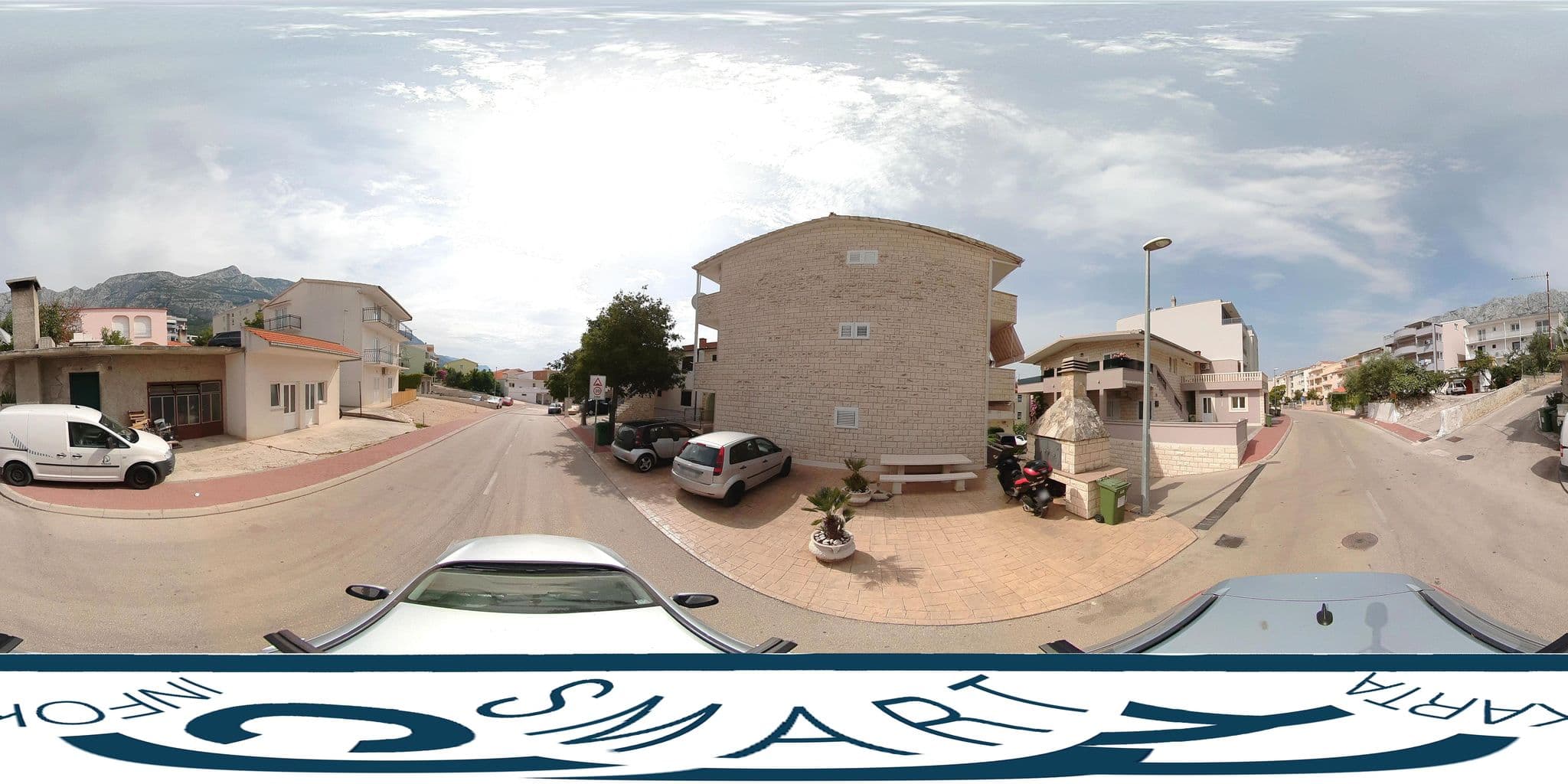 Street view near Studio Apartmani Ravlić, Makarska — © SilvioBasic (CC BY-SA · Mapillary)