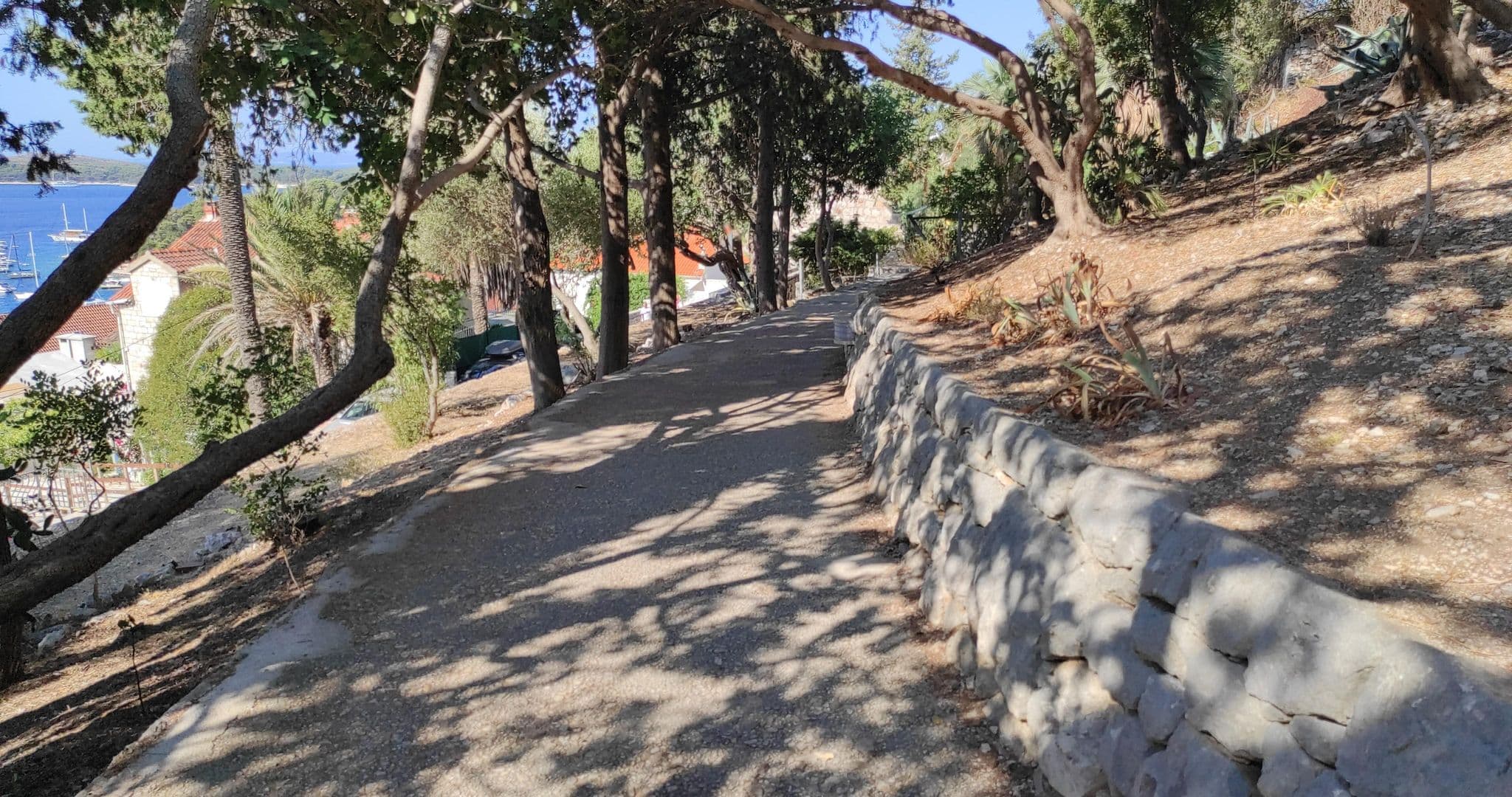 Street view near Apartments Nona, Hvar — © slashme (CC BY-SA · Mapillary)