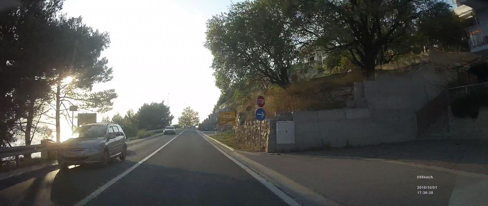 Street view near Apartments Panorama, Omiš — © idelac (CC BY-SA · Mapillary)