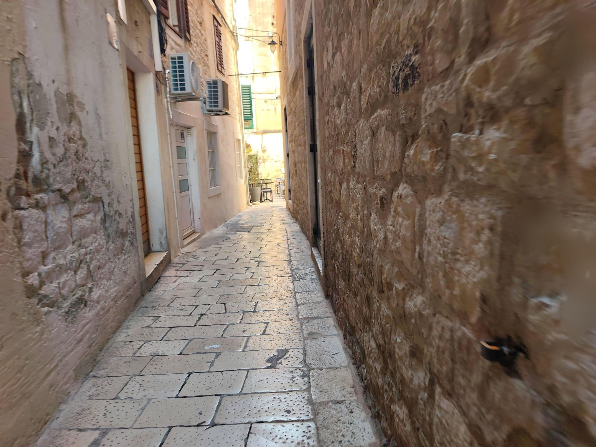 Street view near Hostel Antonio, Split — © Duro (CC BY-SA · Mapillary)