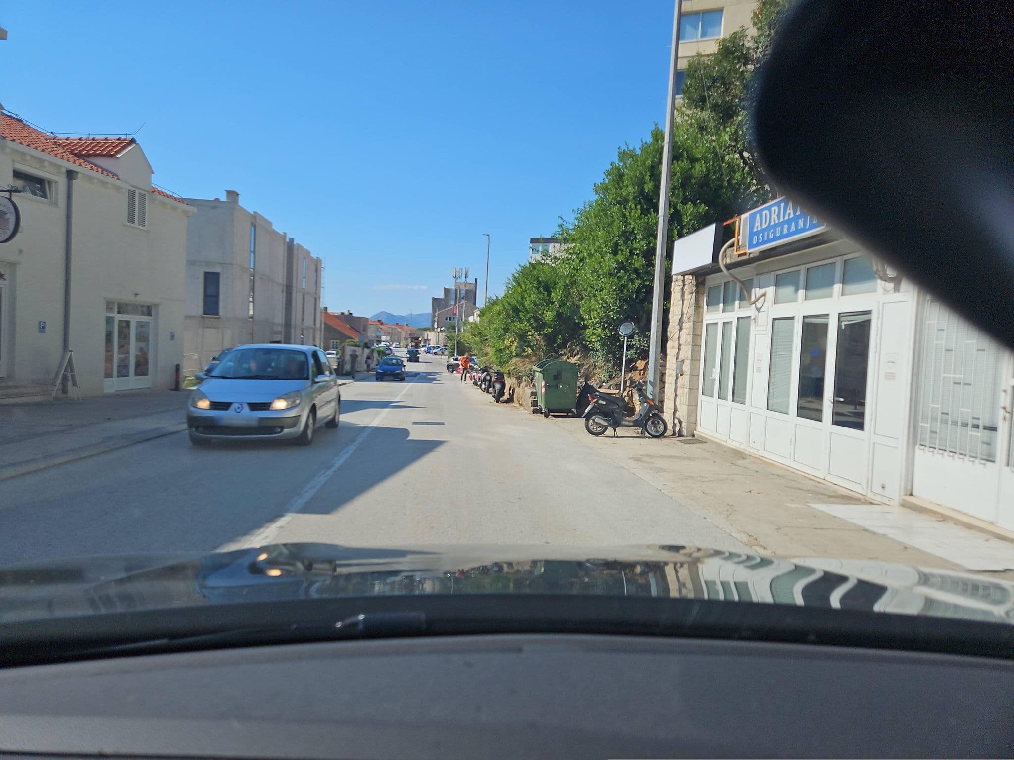 Street view near Apartments Terra, Dubrovnik — © toho (CC BY-SA · Mapillary)