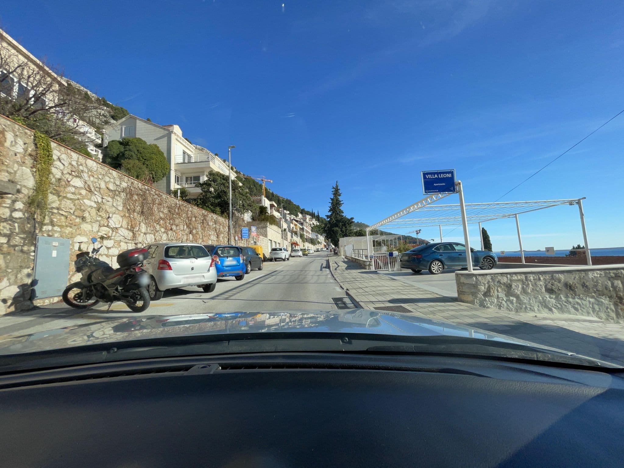 Street view near Villa Leoni, Dubrovnik — © filipb (CC BY-SA · Mapillary)