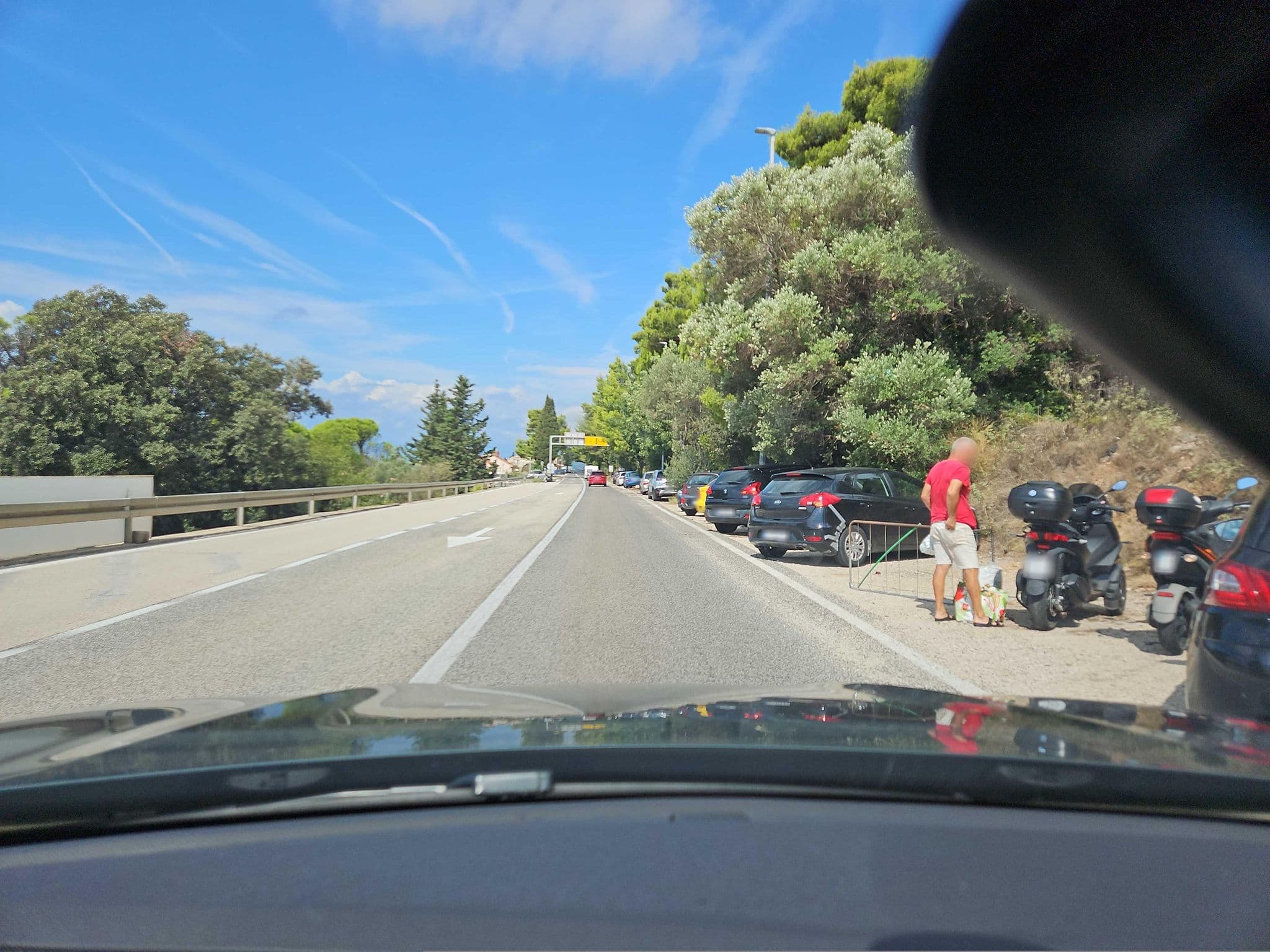 Street view near Apartments Đivanović, Dubrovnik — © toho (CC BY-SA · Mapillary)