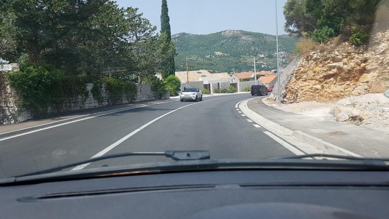 Street view near Apartments Blue Lagoon, Zaton — © mik007 (CC BY-SA · Mapillary)