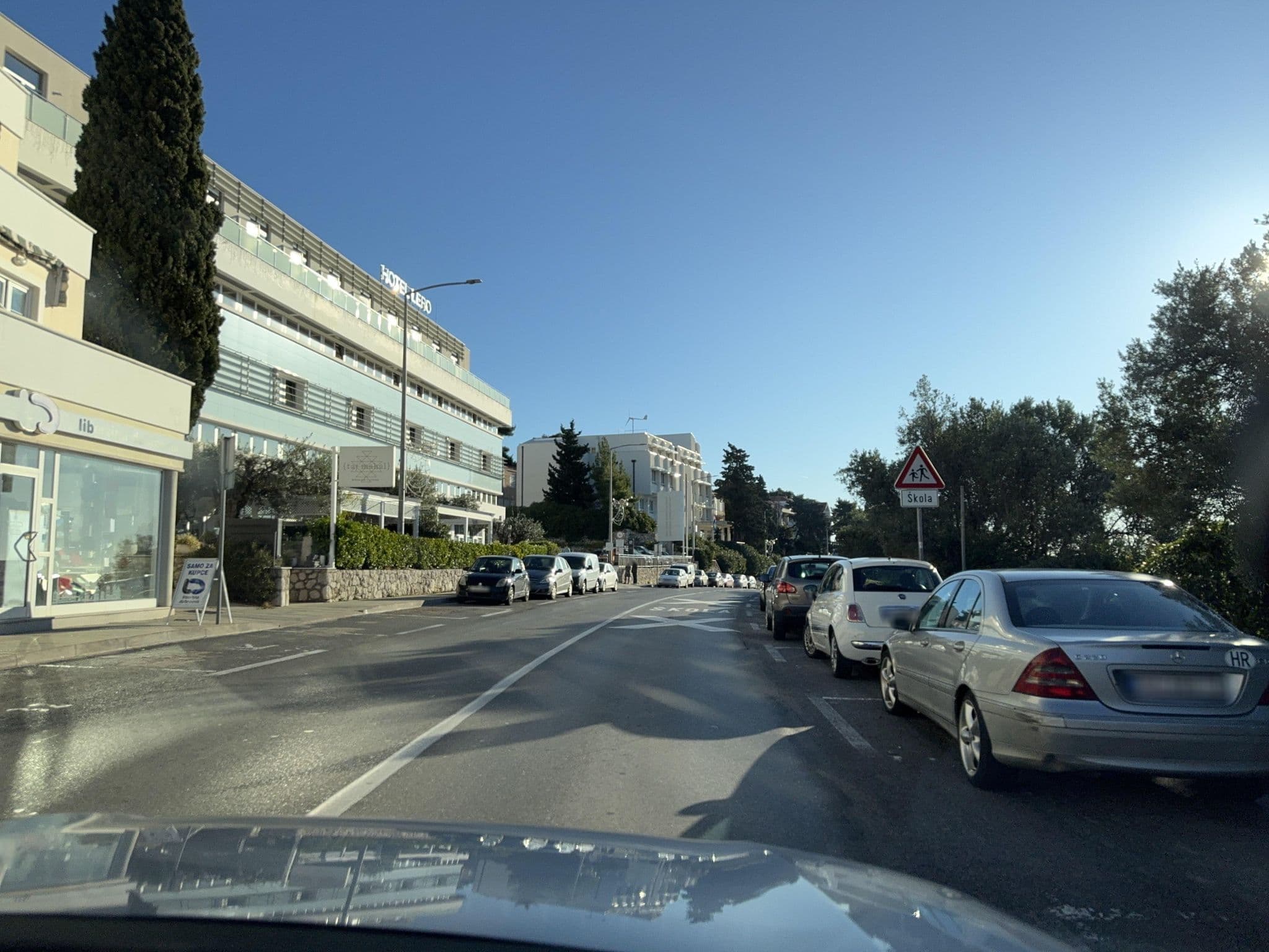 Street view near Hotel R, Dubrovnik — © filipb (CC BY-SA · Mapillary)
