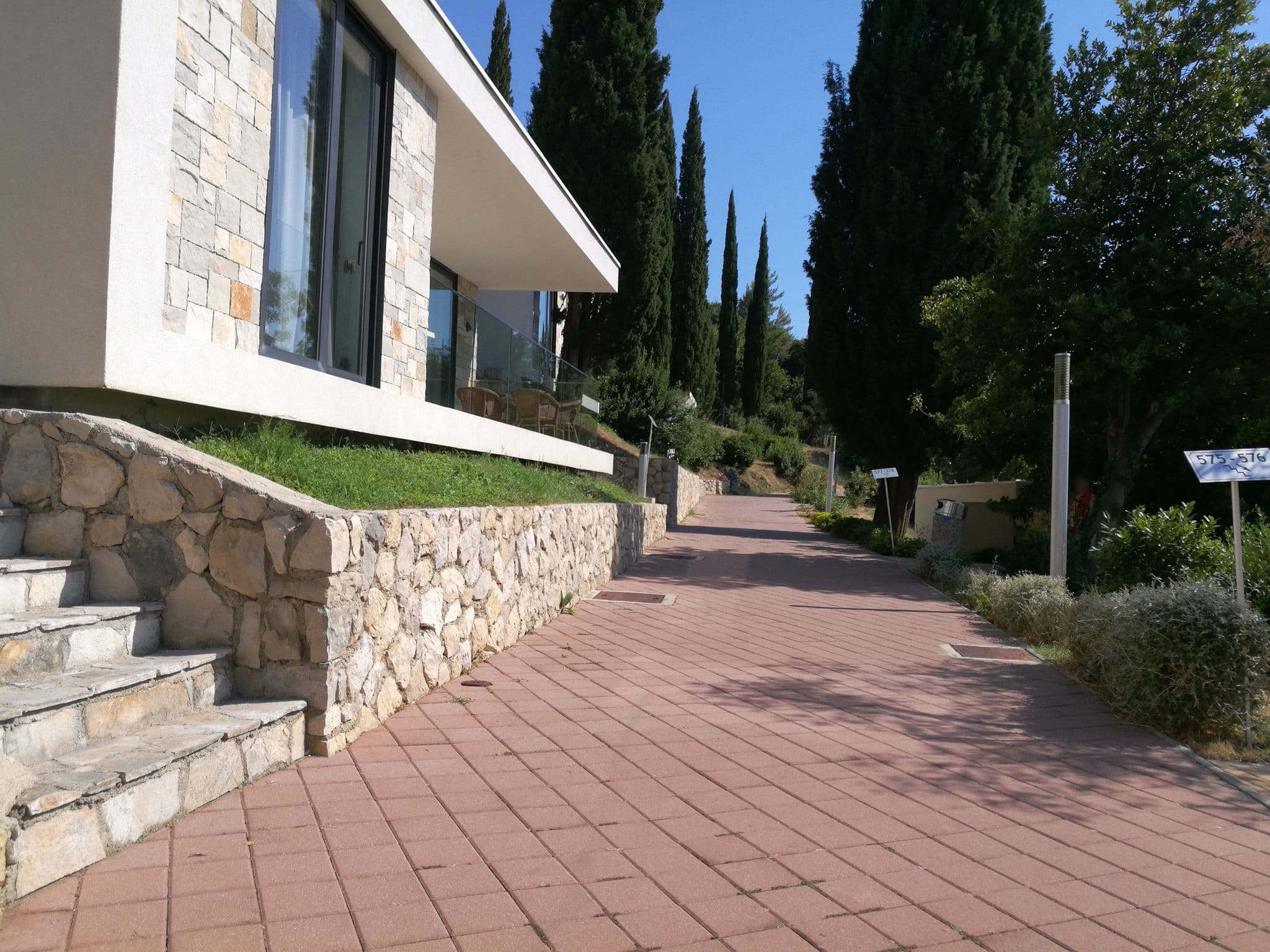 Street view near Villas Mlini, Čibača — © lga (CC BY-SA · Mapillary)