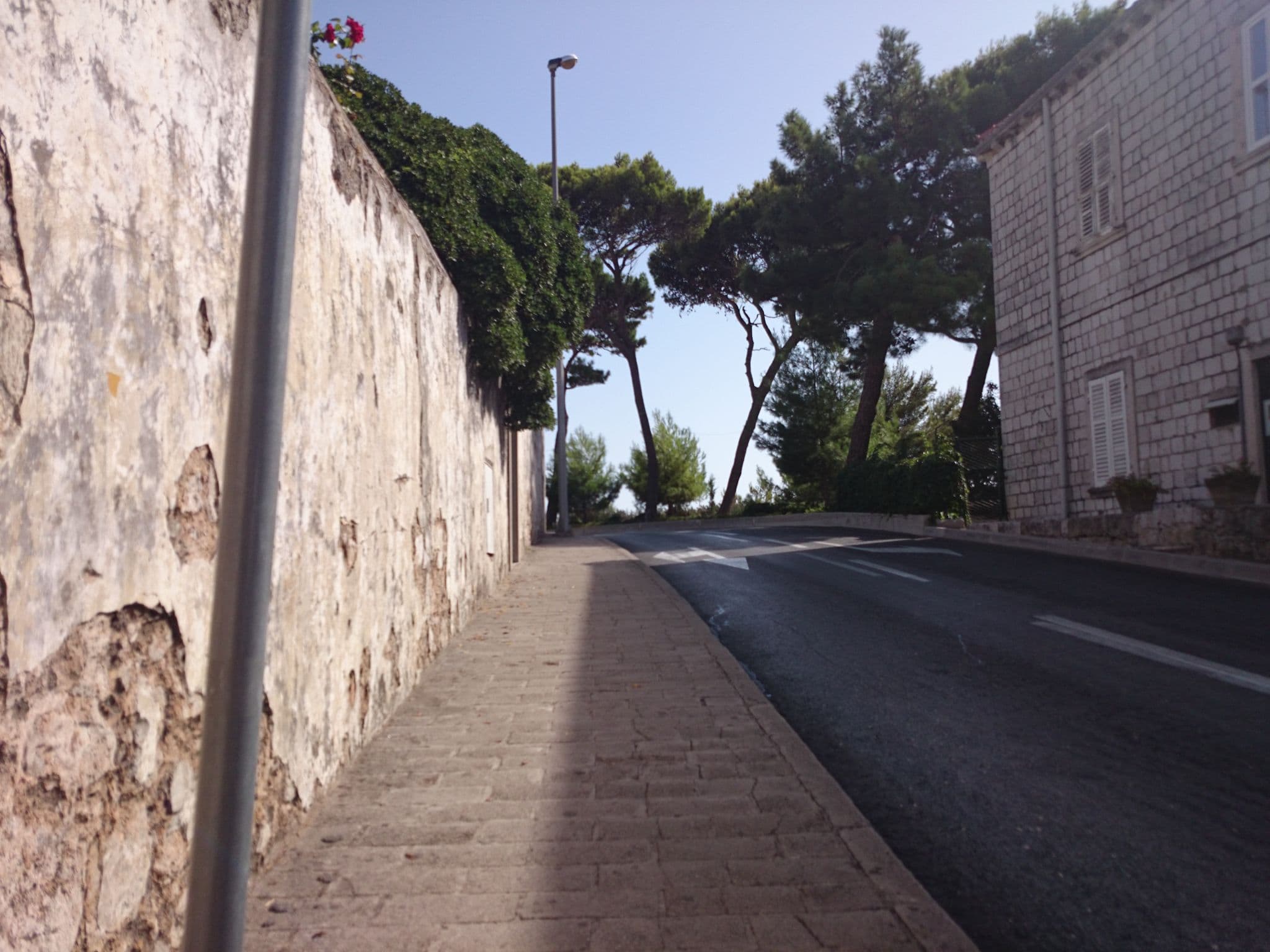 Street view near Apartments Victoria, Dubrovnik — © ebel (CC BY-SA · Mapillary)