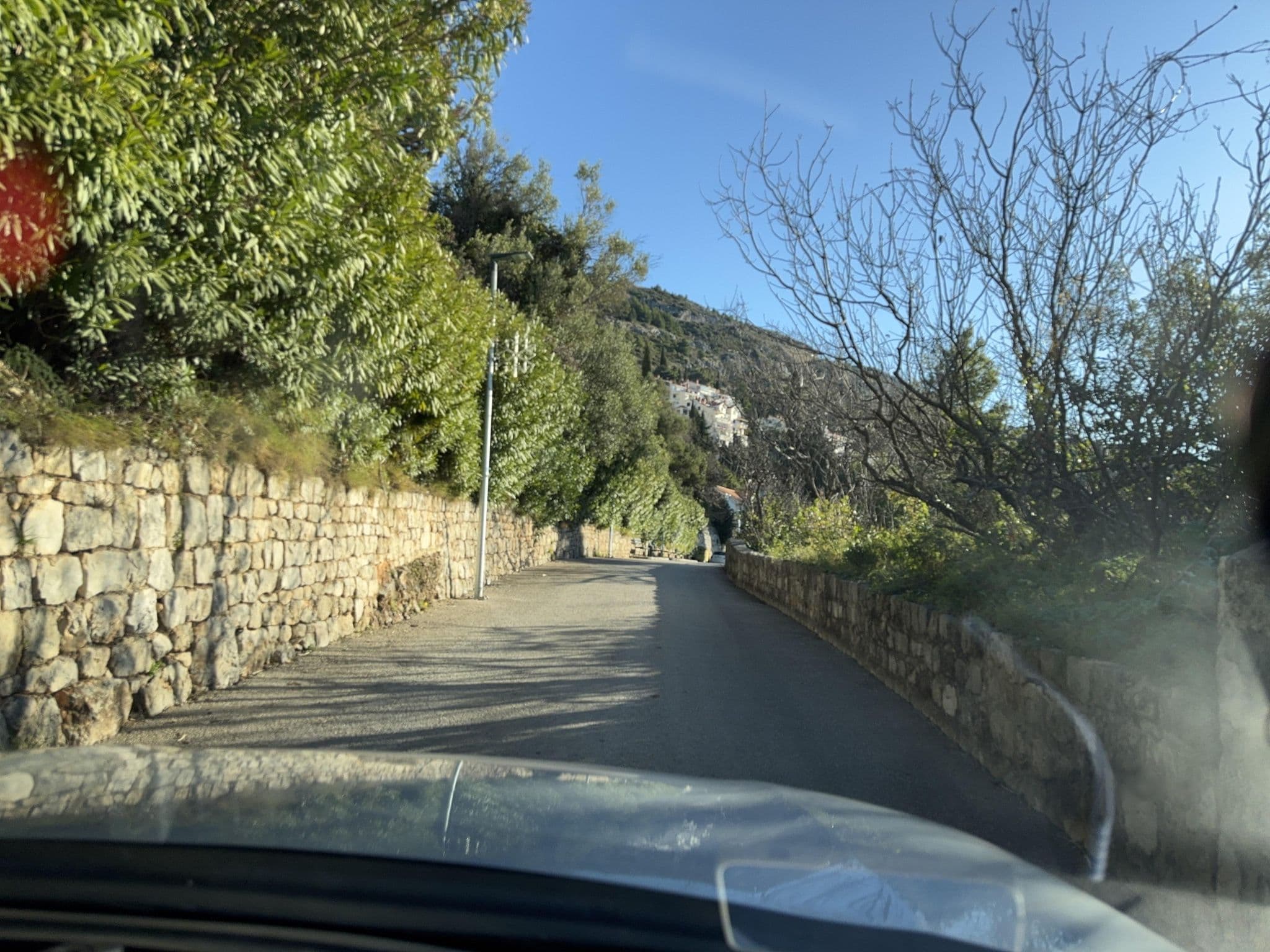 Street view near 죽전 김마담네 In Dubrovnik, Dubrovnik — © filipb (CC BY-SA · Mapillary)