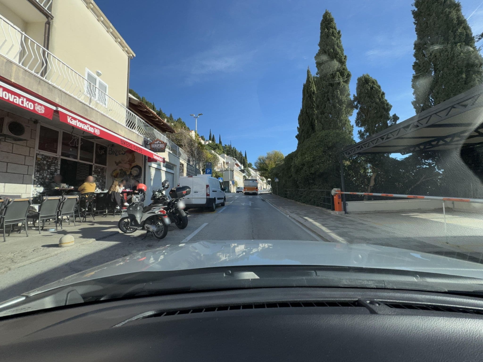 Street view near Zenith Apartment, Dubrovnik — © filipb (CC BY-SA · Mapillary)