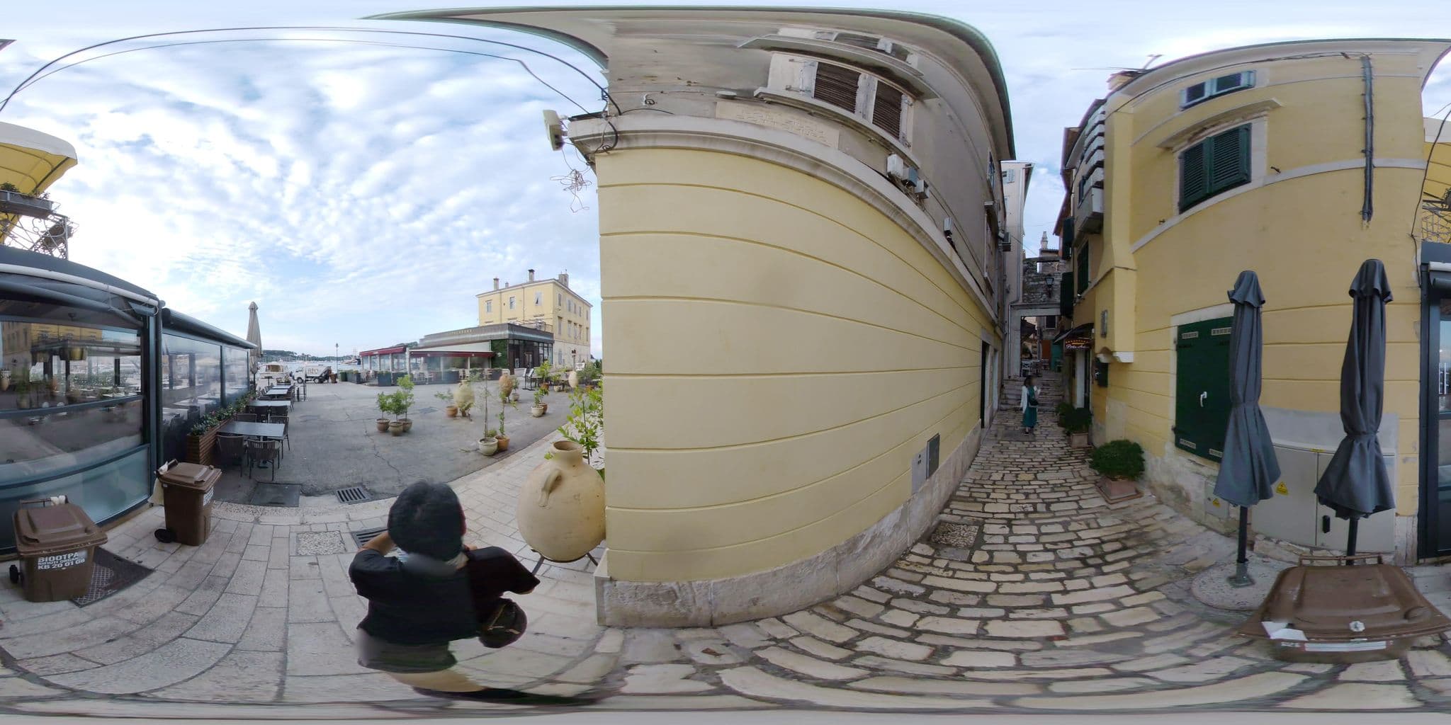 Street view near Angelo d'Oro Apartments I Volti, Rovinj — © mapconcierge (CC BY-SA · Mapillary)