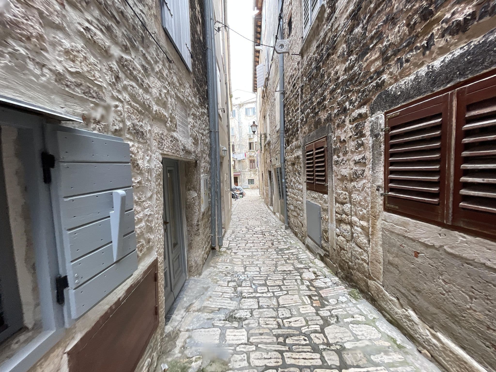 Street view near Casa Casale, Rovinj — © filipb (CC BY-SA · Mapillary)