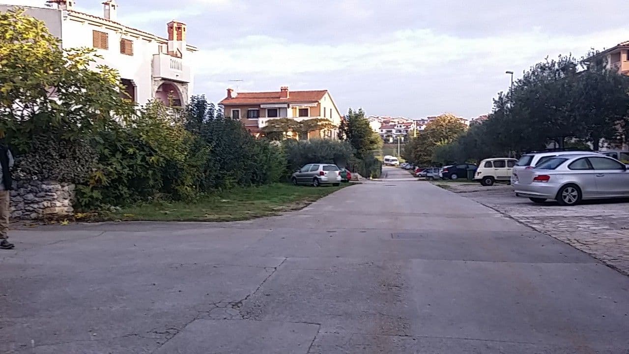 Street view near Villa Radojka, Rovinj — © utvonalfelmeresek (CC BY-SA · Mapillary)