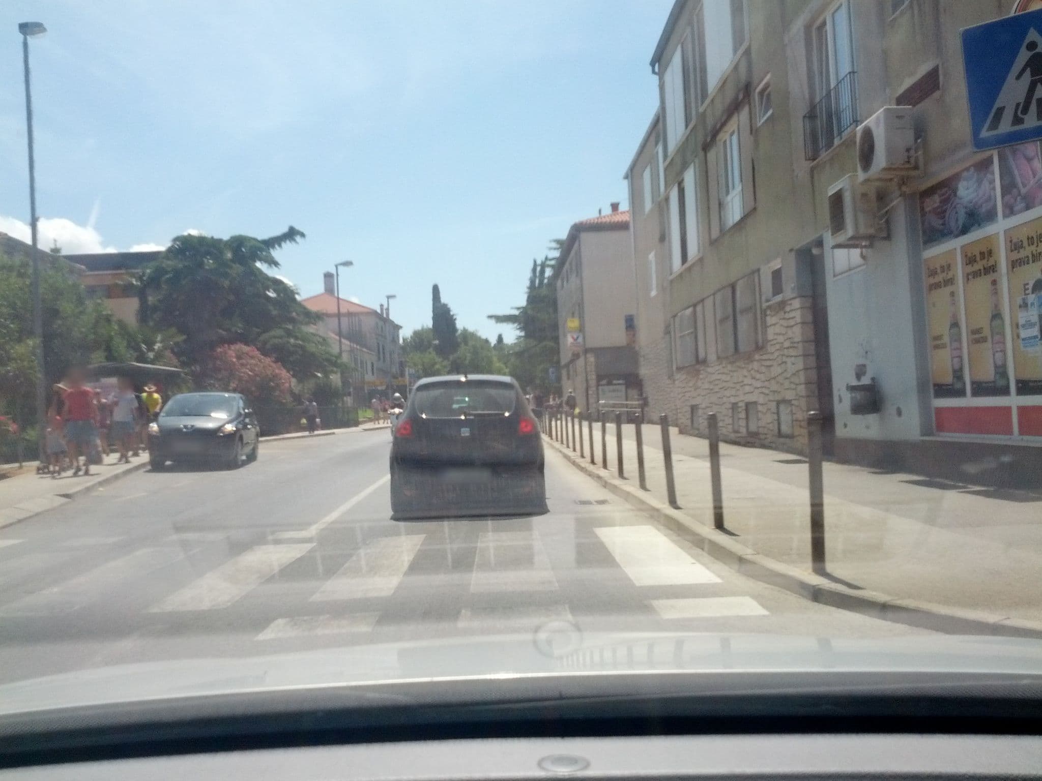 Street view near Apartment Nikola, Fažana — © lesko987 (CC BY-SA · Mapillary)