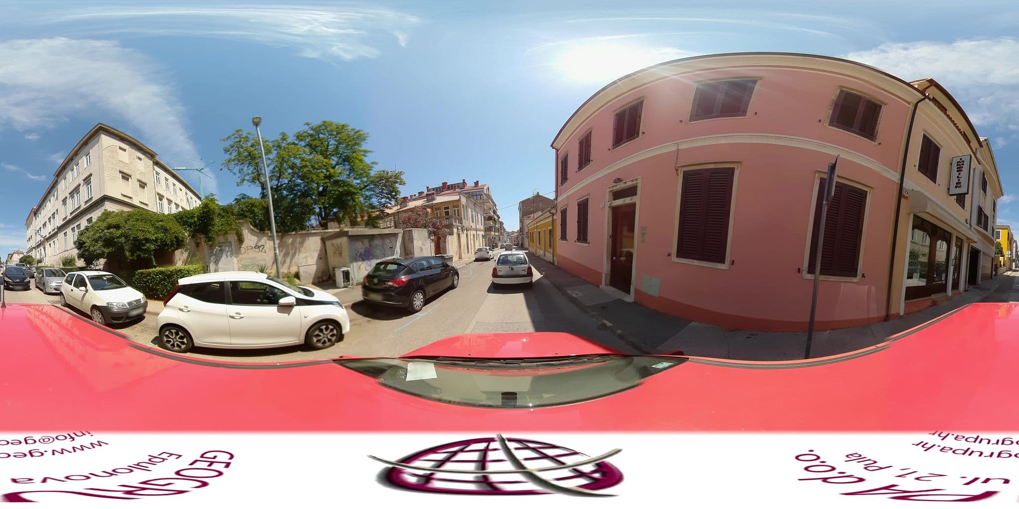 Street view near Apartment Epulonova, Pula — © geogrupa (CC BY-SA · Mapillary)