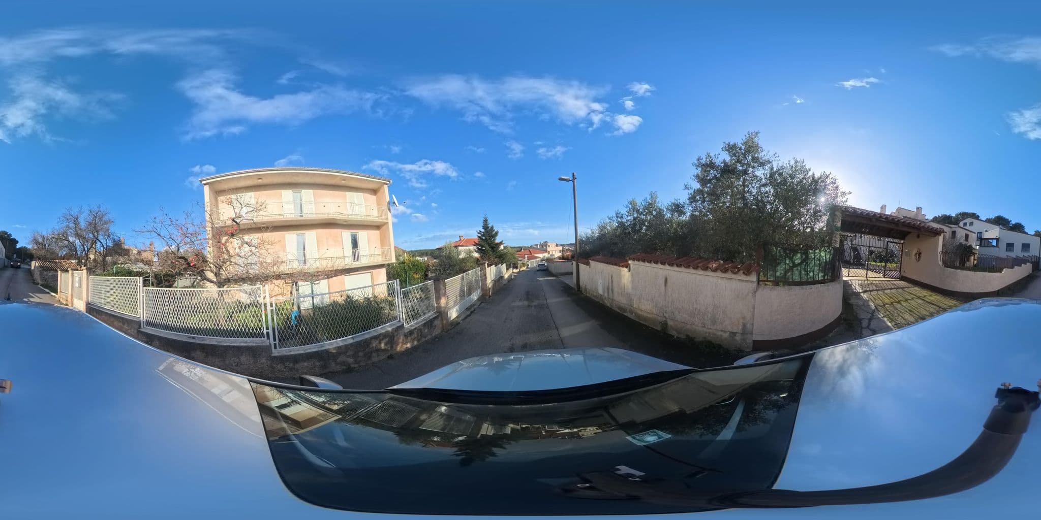 Street view near Pula Comfort Apartments, Pula — © LTuropolec (CC BY-SA · Mapillary)