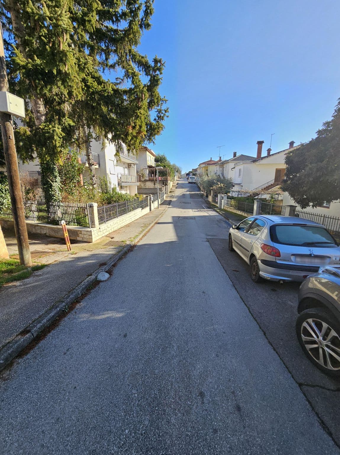Street view near Apartment Mir, Pula — © LTuropolec (CC BY-SA · Mapillary)