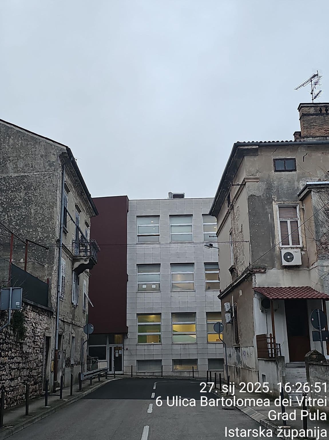 Street view near Apartmani Golubic, Pula — © LTuropolec (CC BY-SA · Mapillary)