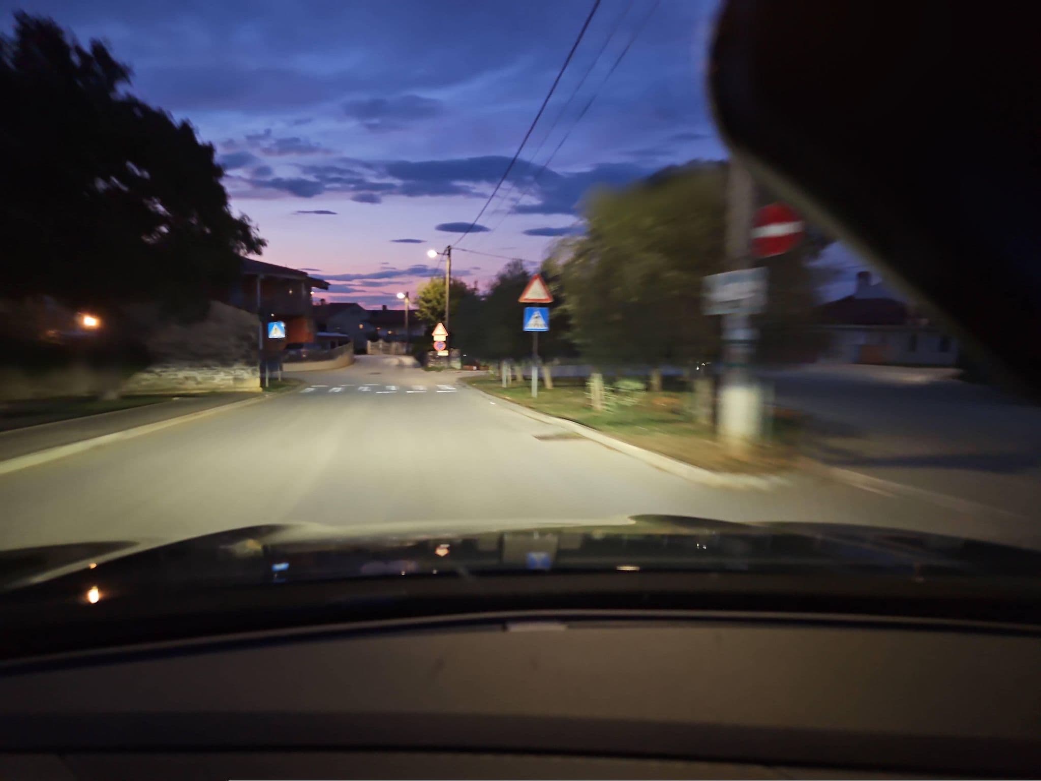 Street view near Apartment Rozy, Fažana — © toho (CC BY-SA · Mapillary)
