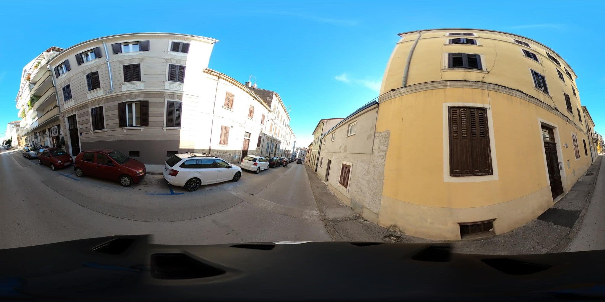 Street view near Apartman Zdaraska, Pula — © lux1711 (CC BY-SA · Mapillary)